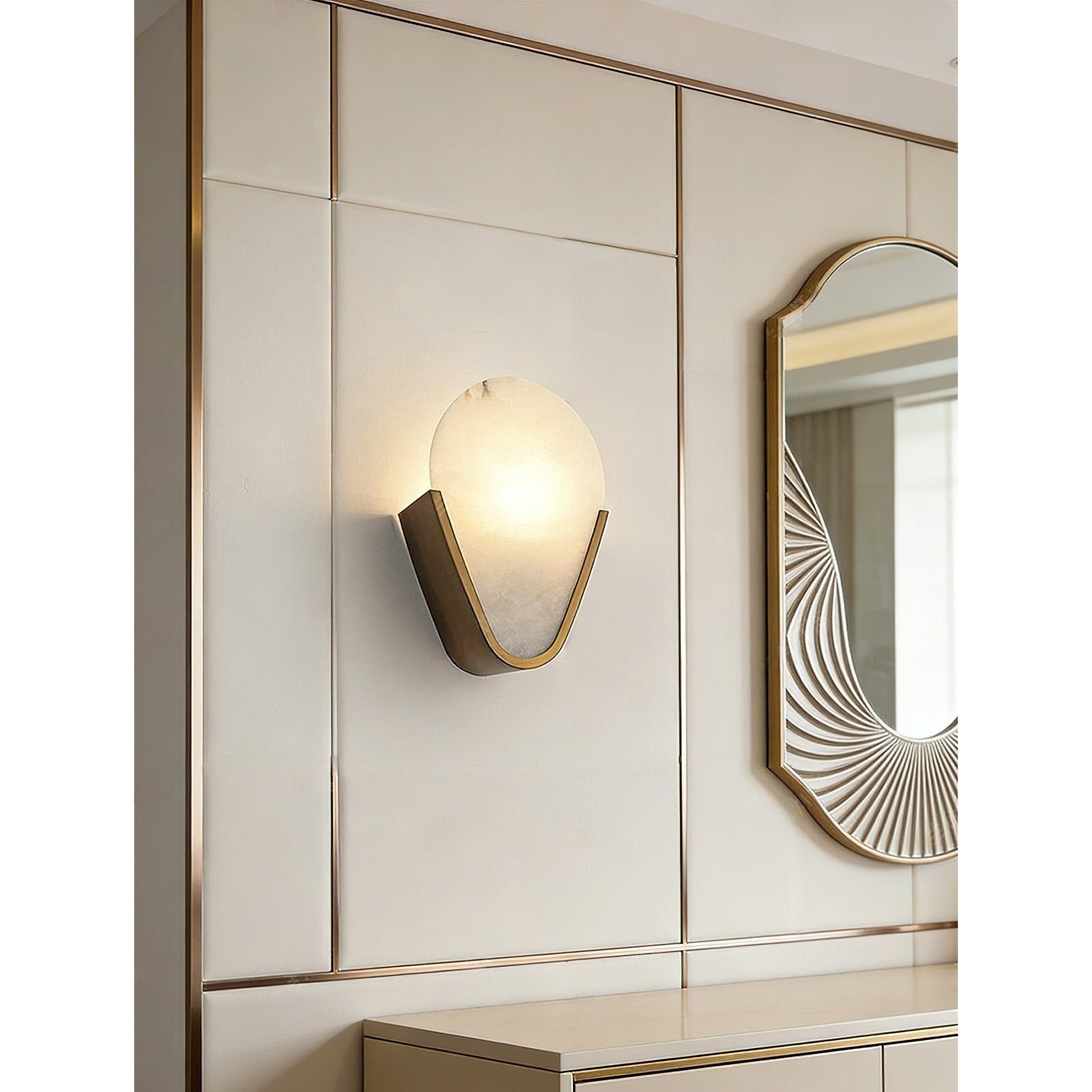 Front view of the Bernina Alabaster Wall Lamp.