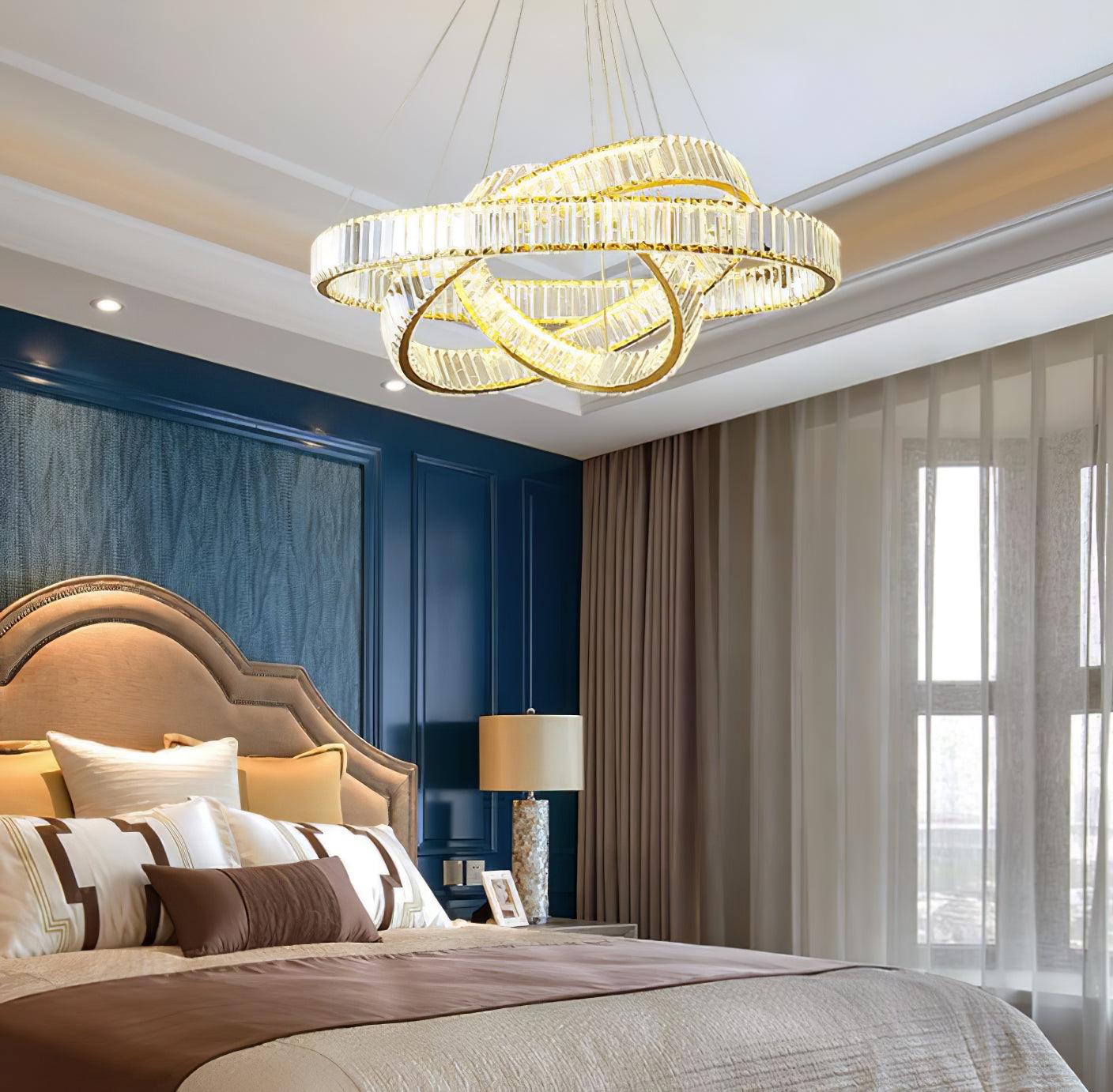 Lustra Chandelier Gold Crystal Ring-Neutral Decor