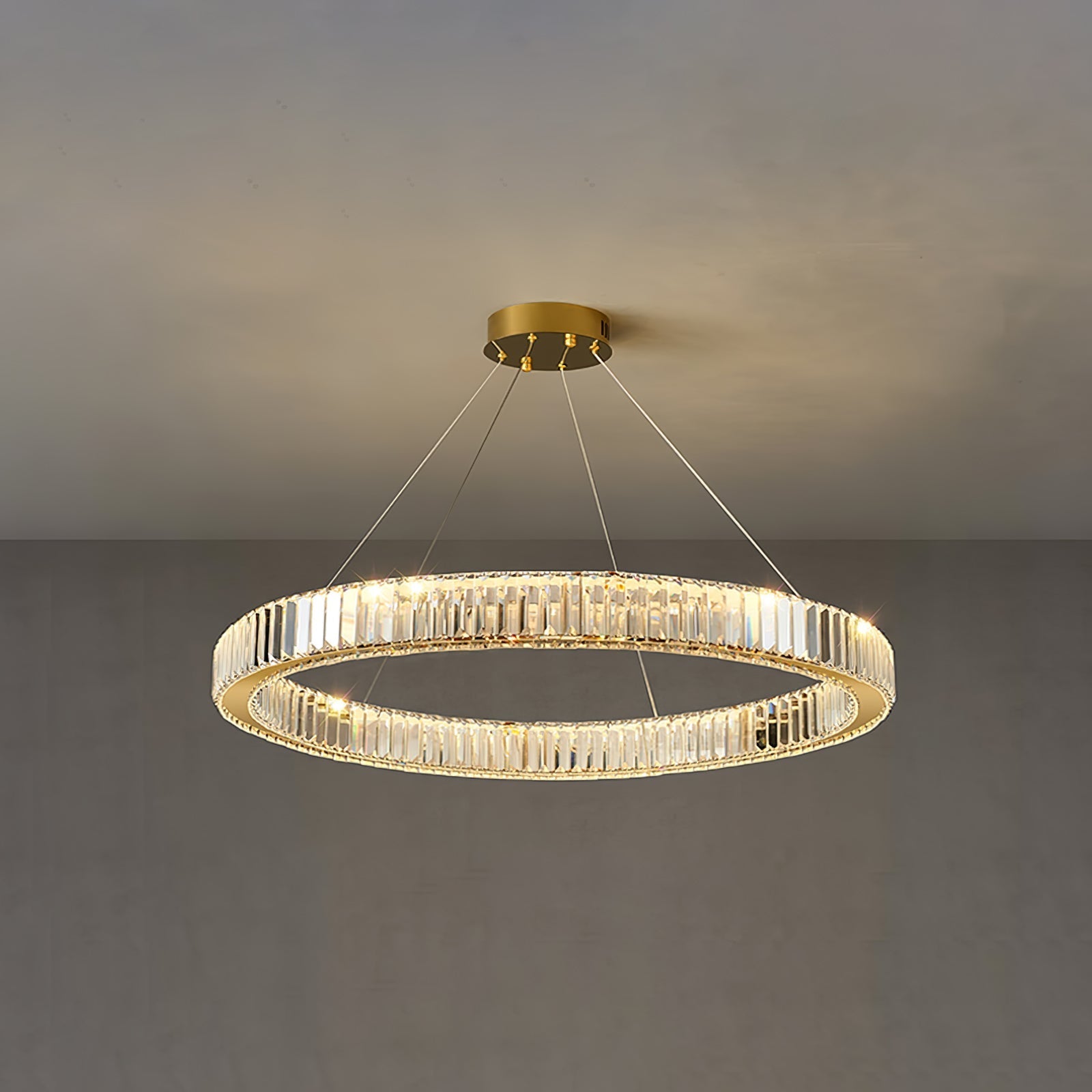 Lustra Chandelier Gold Crystal Ring-Neutral Decor
