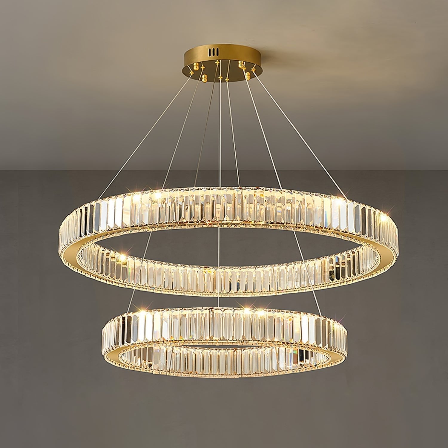 Lustra Chandelier Gold Crystal Ring-Neutral Decor