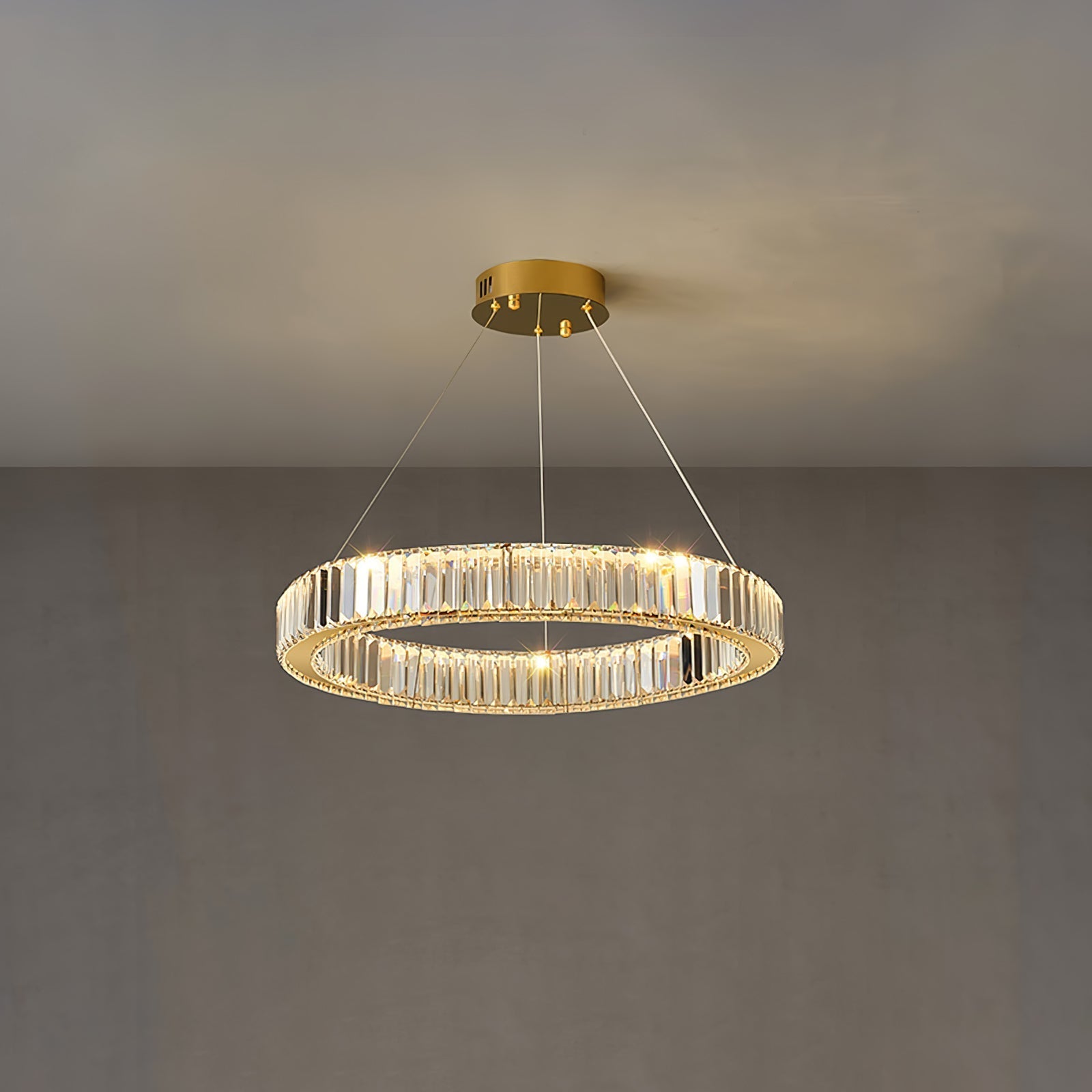 Lustra Chandelier Gold Crystal Ring-Neutral Decor