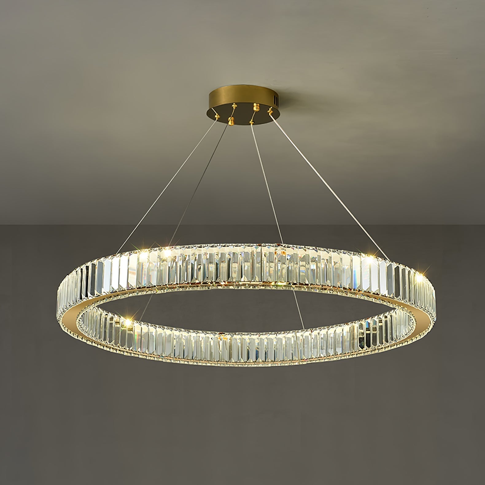 Lustra Chandelier Gold Crystal Ring-Neutral Decor