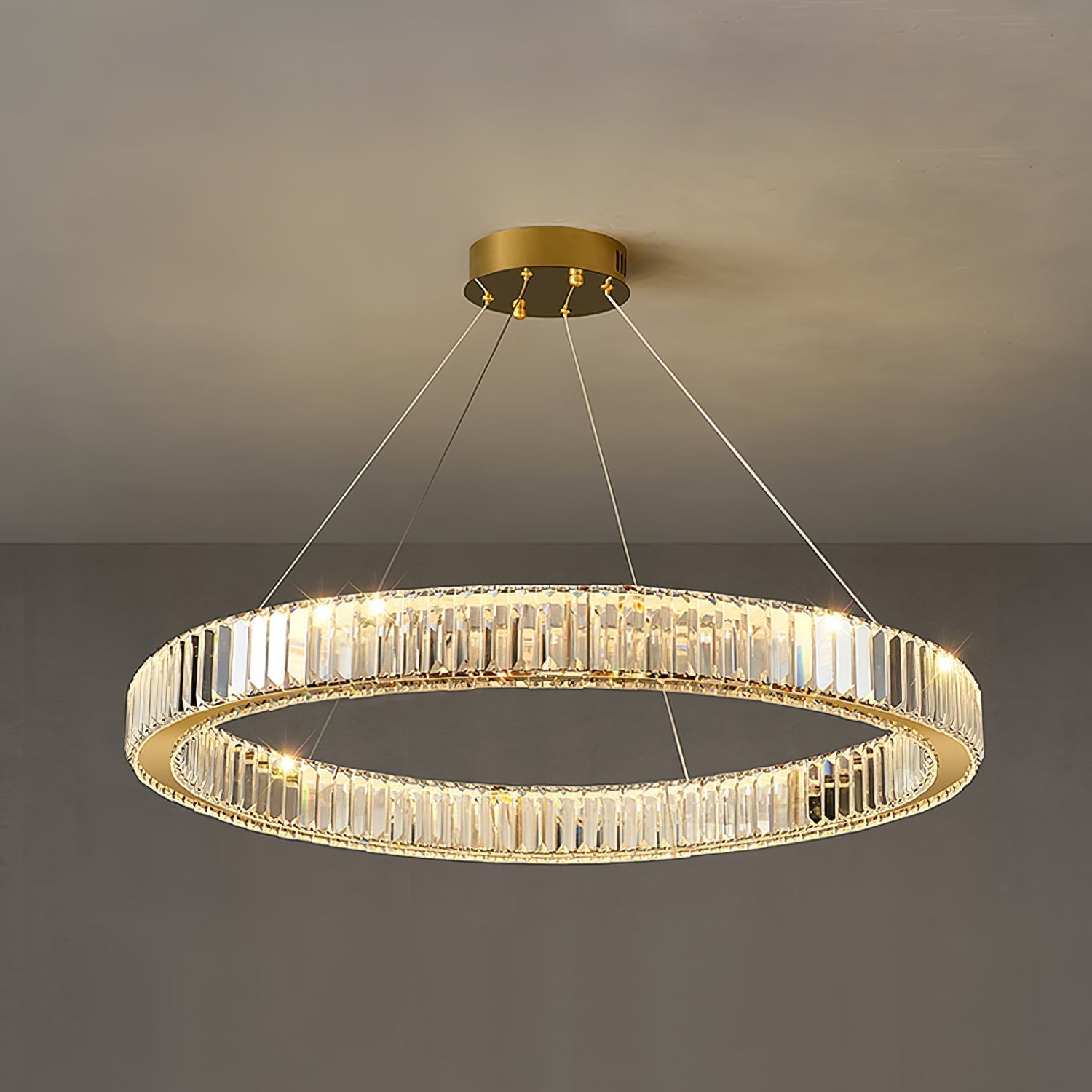 Lustra Chandelier Gold Crystal Ring-Neutral Decor