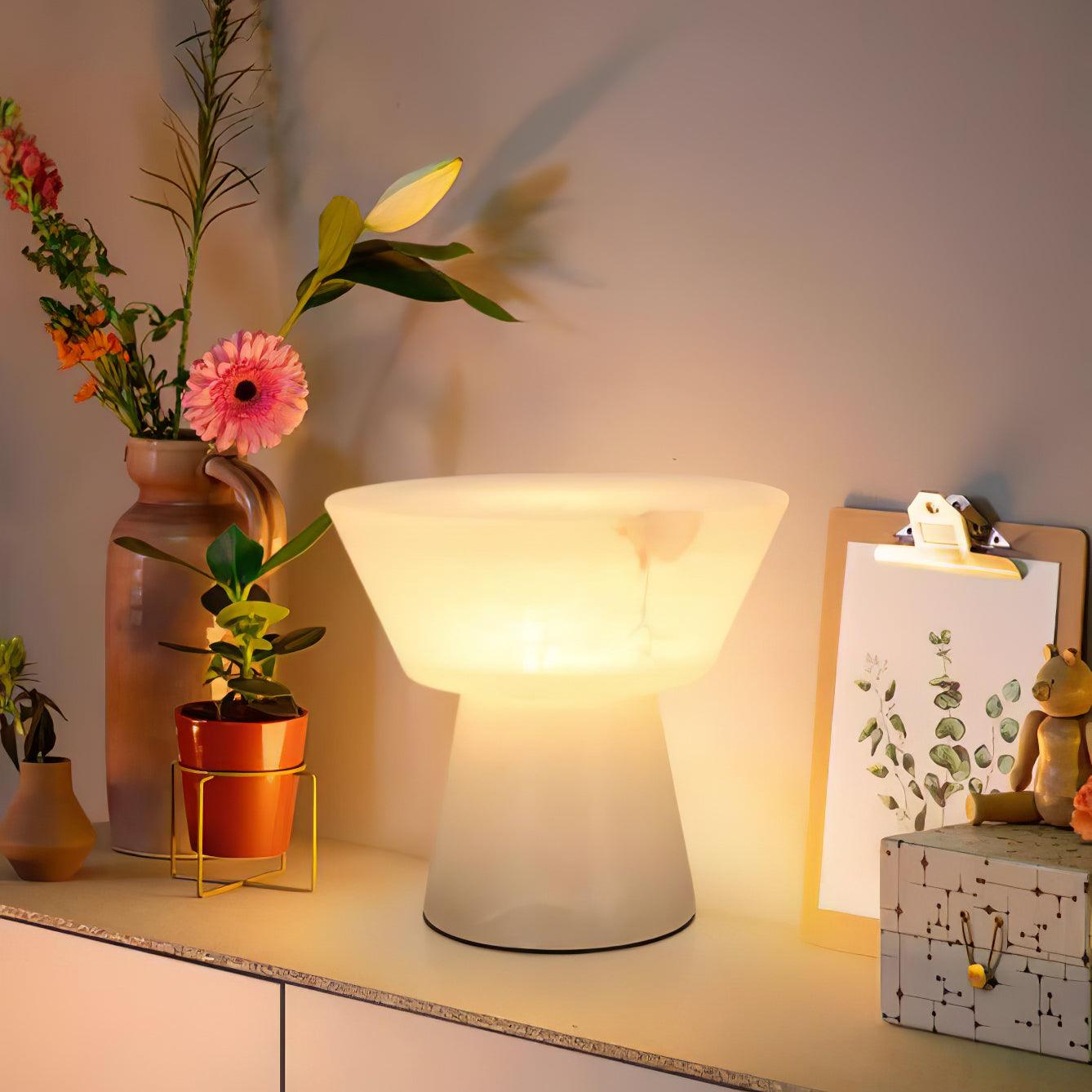 Ane Pedestal Alabaster Table Lamp-Neutral Decor