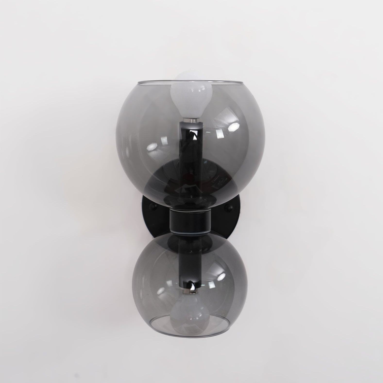 Umarion Round Pearl Glass Sconce Wall lamp-Neutral Decor