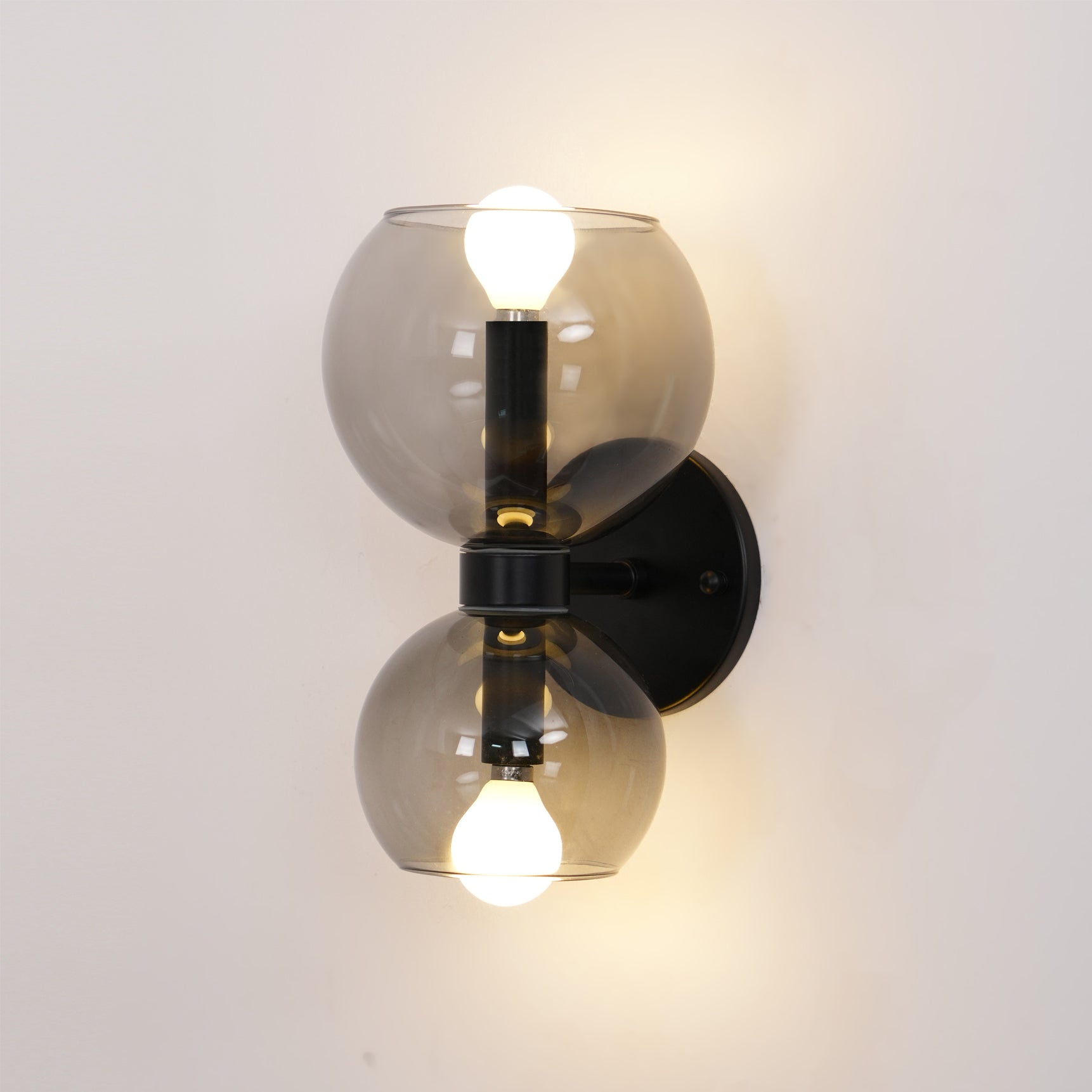 Umarion Round Pearl Glass Sconce Wall lamp-Neutral Decor