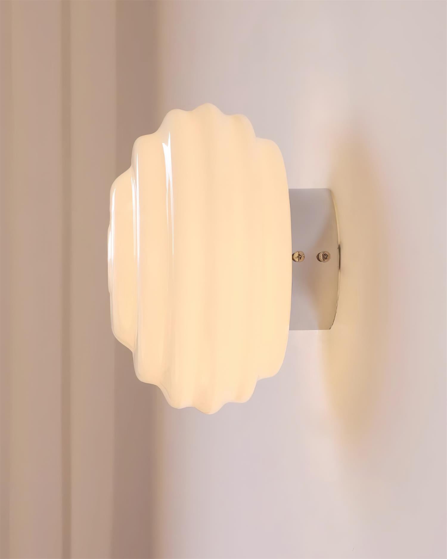 Duvia Rippled Glass Wall Lamp