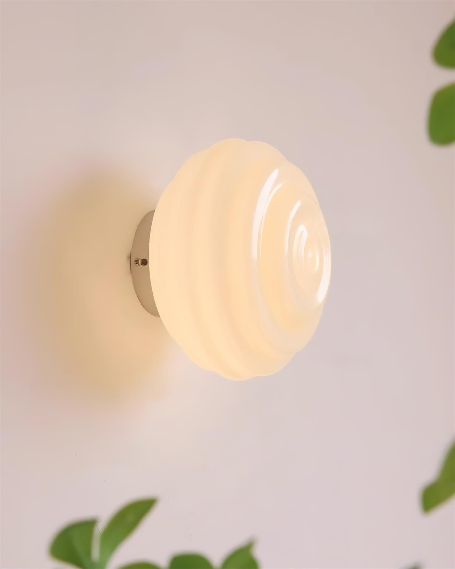 Duvia Rippled Glass Wall Lamp