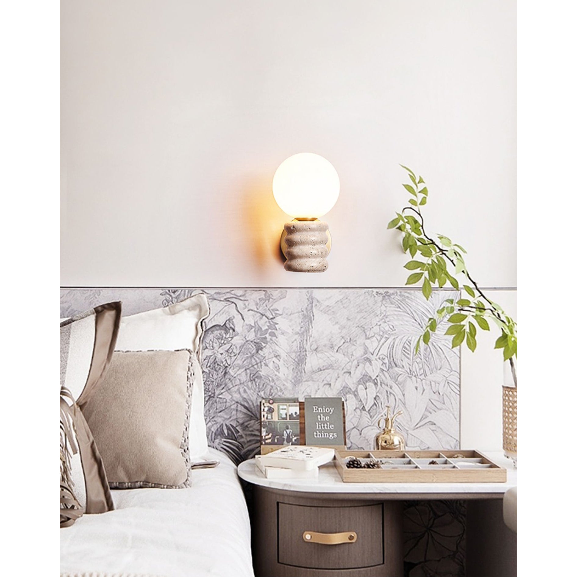 Sorrel Wall Lamp