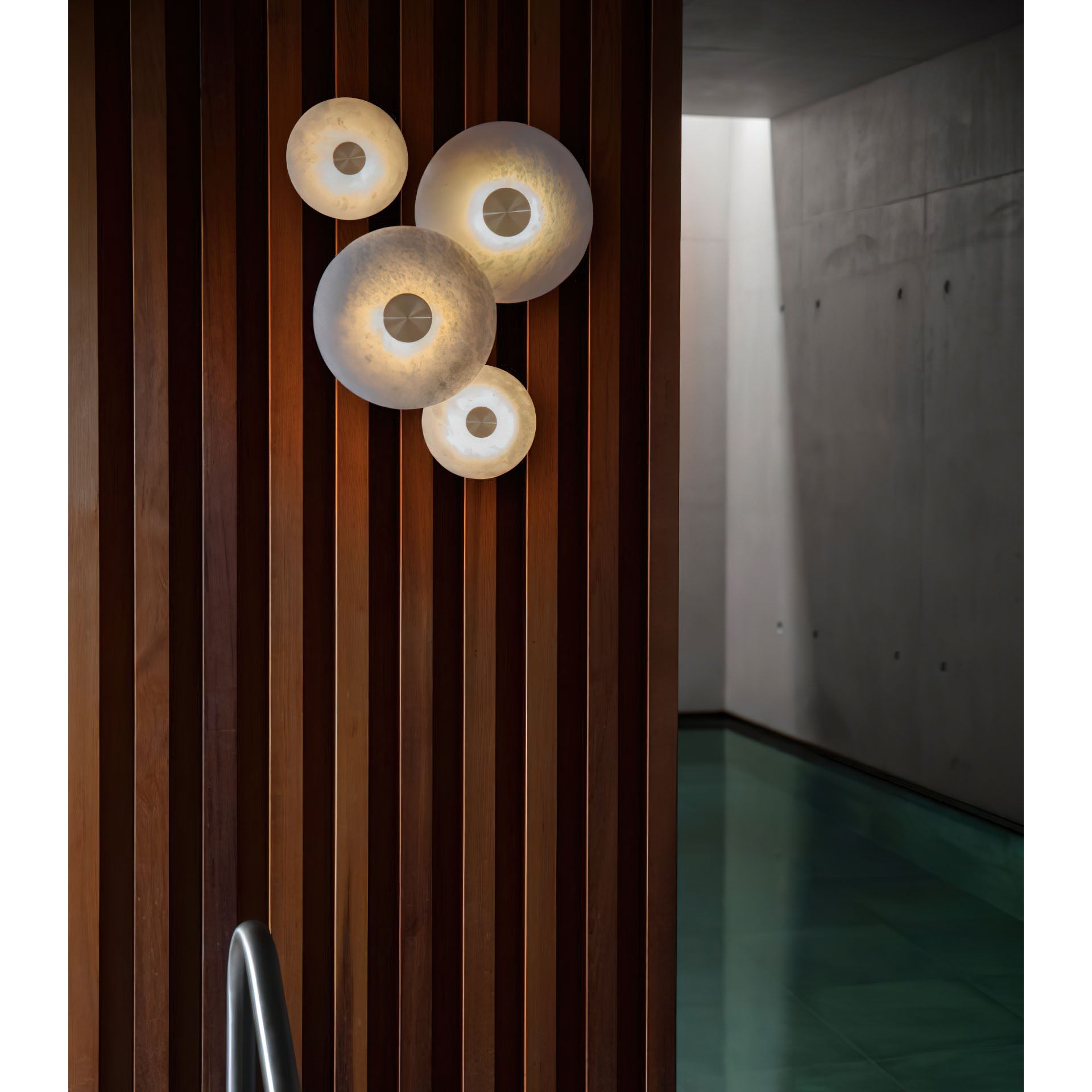 Ildvuvyu Alabaster Wall Lamp-Neutral Decor