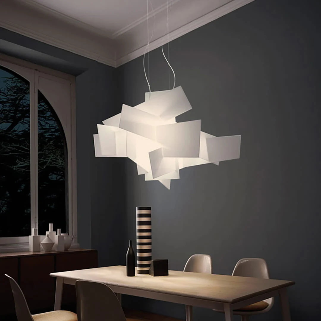 Vaelor Chandelier