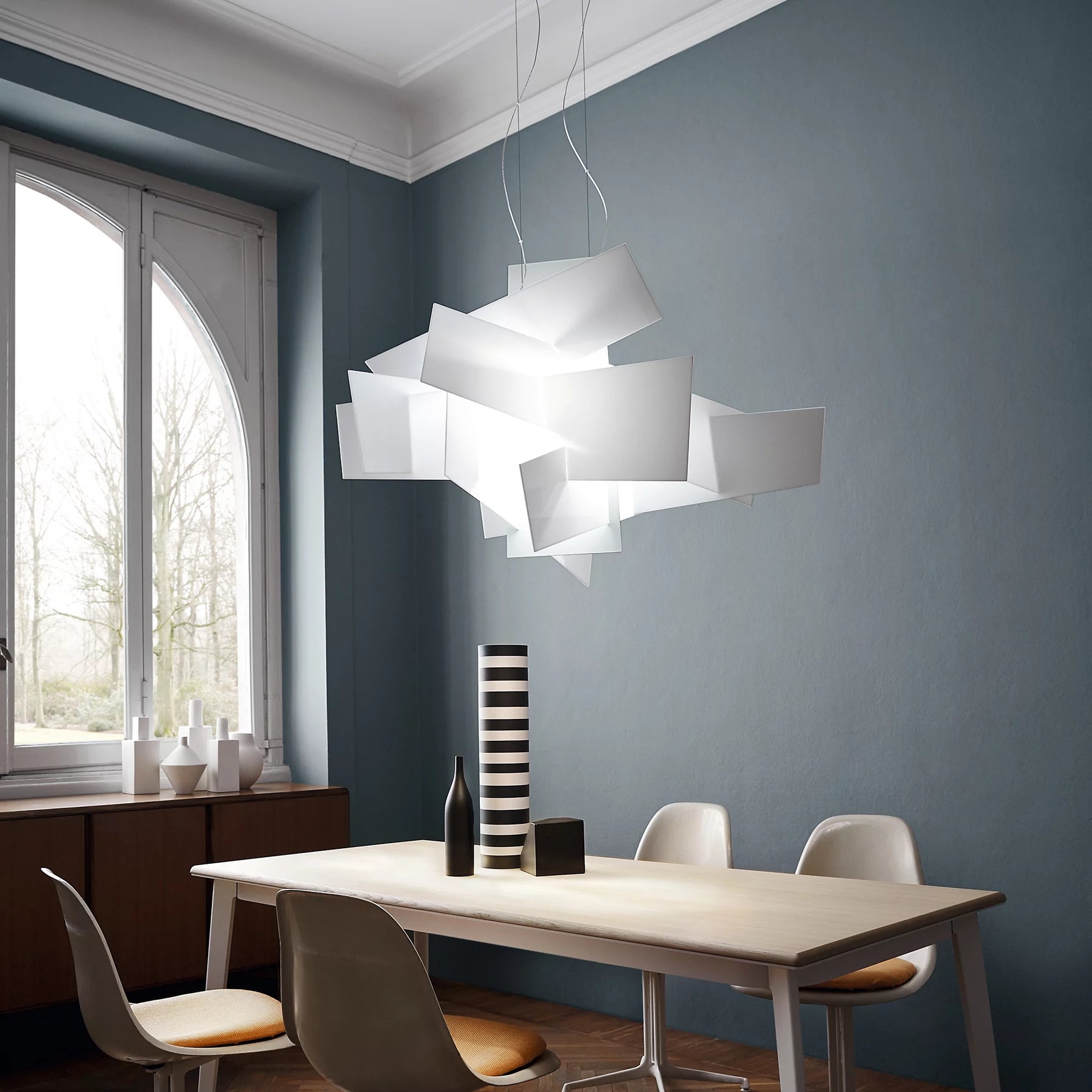 Vaelor Chandelier