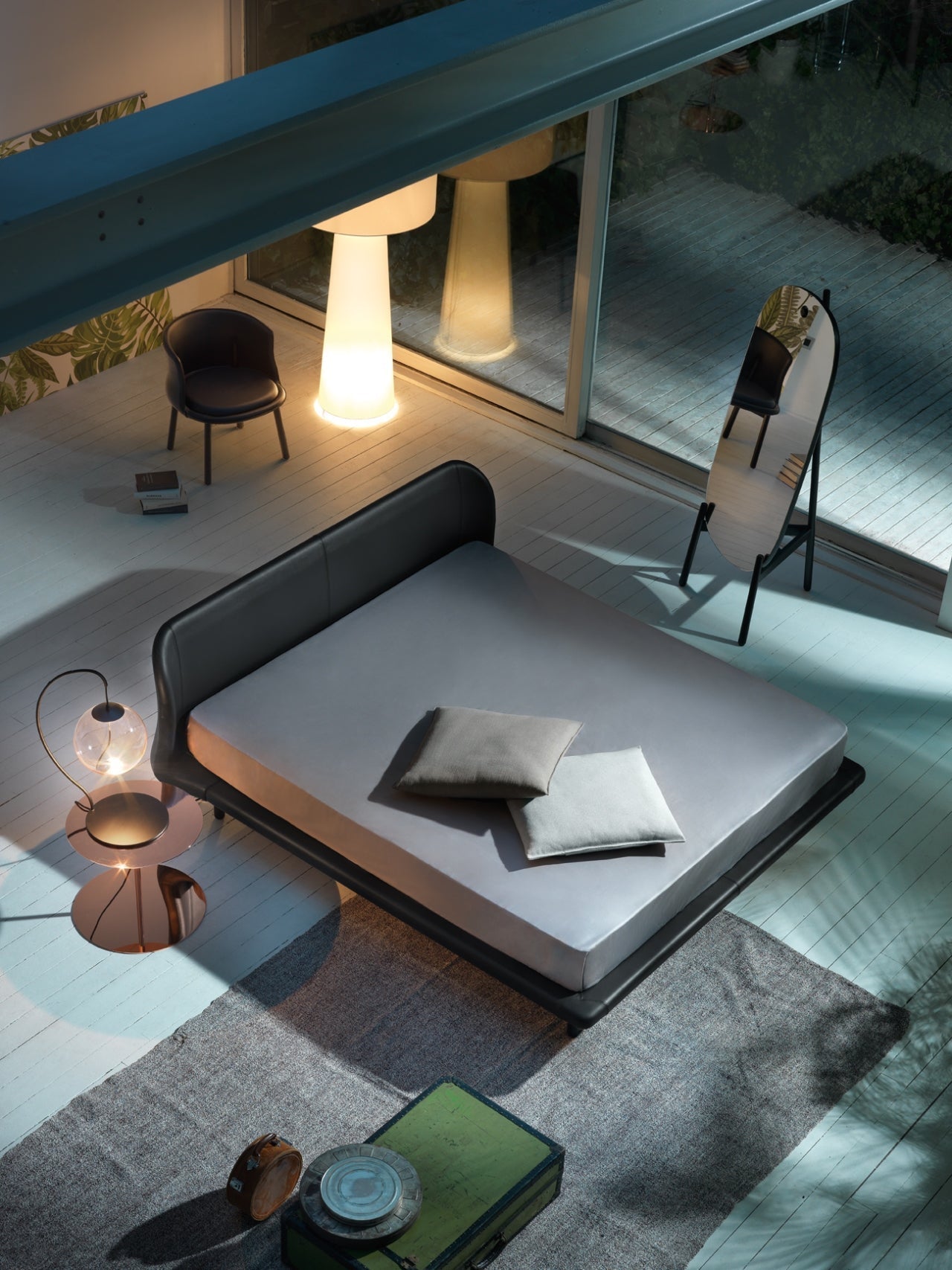 Sylva Floor Light