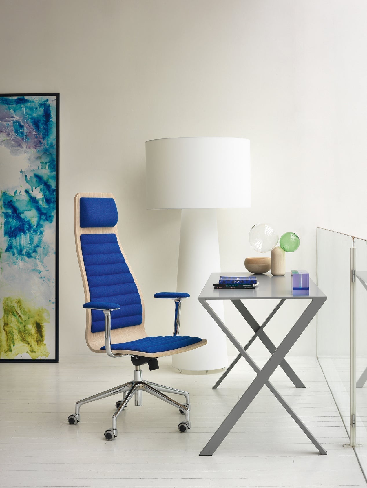 Sylva Floor Light