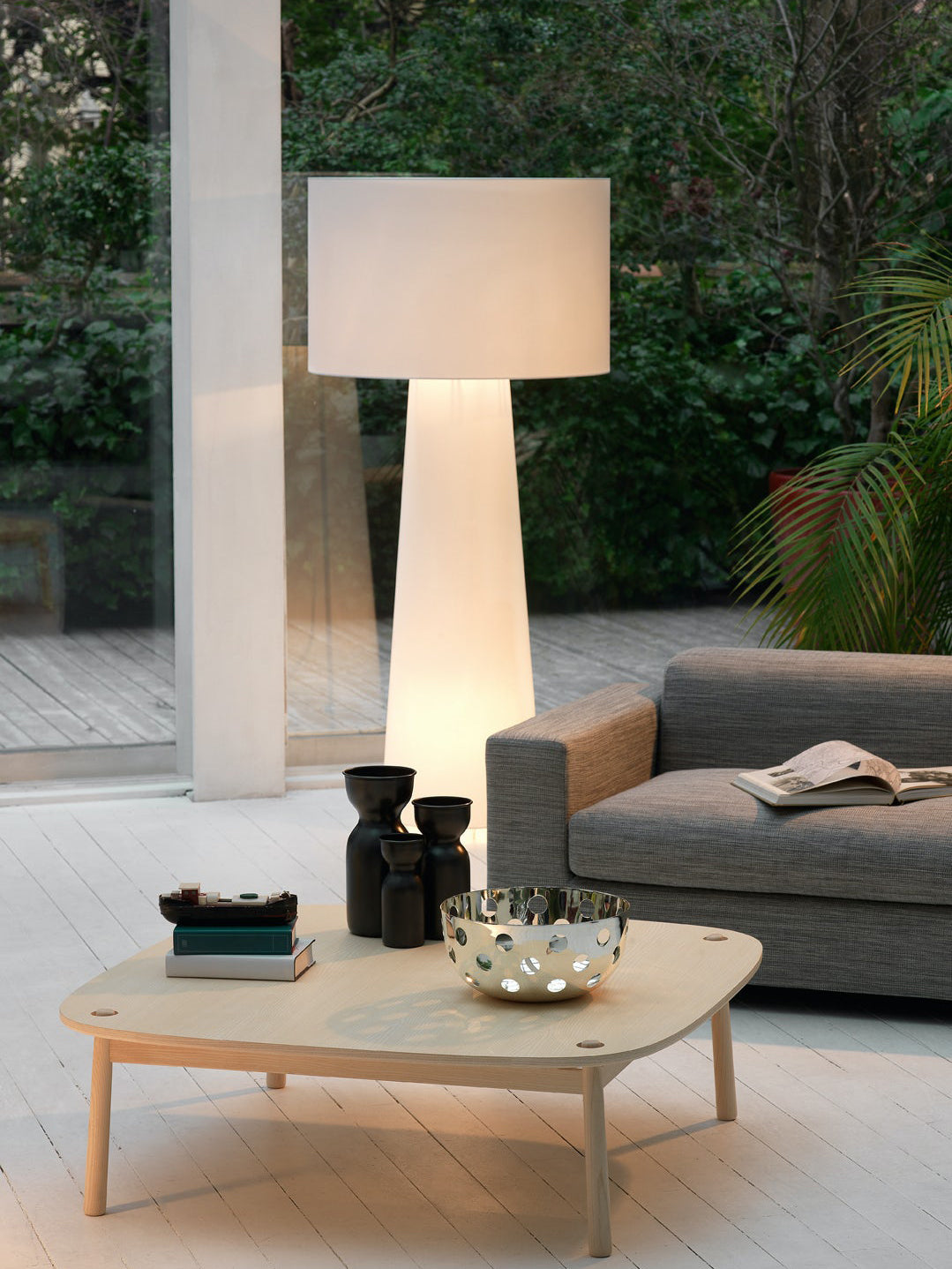 Sylva Floor Light