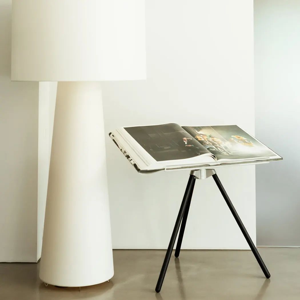Sylva Floor Light