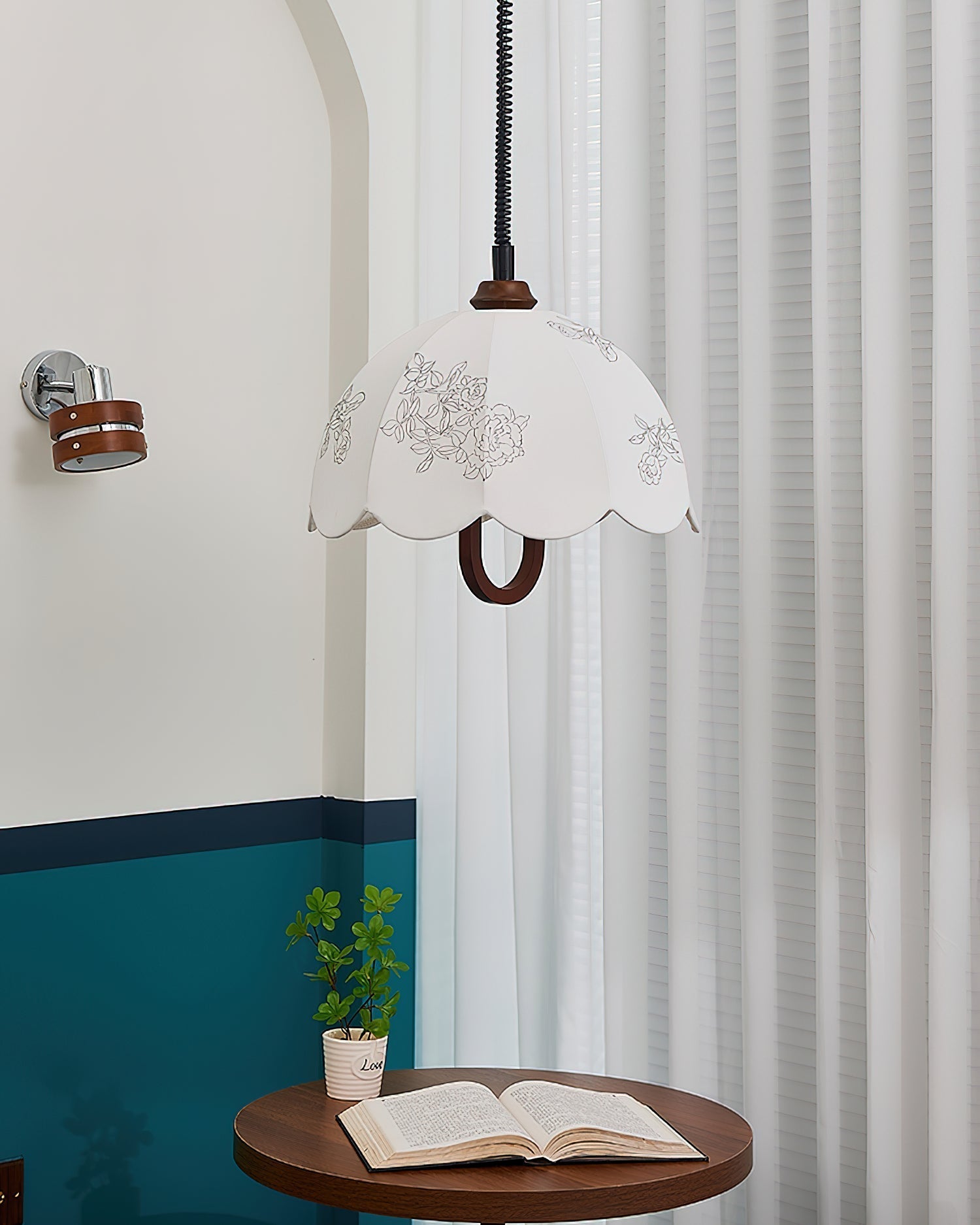 Fleur Pendant Light