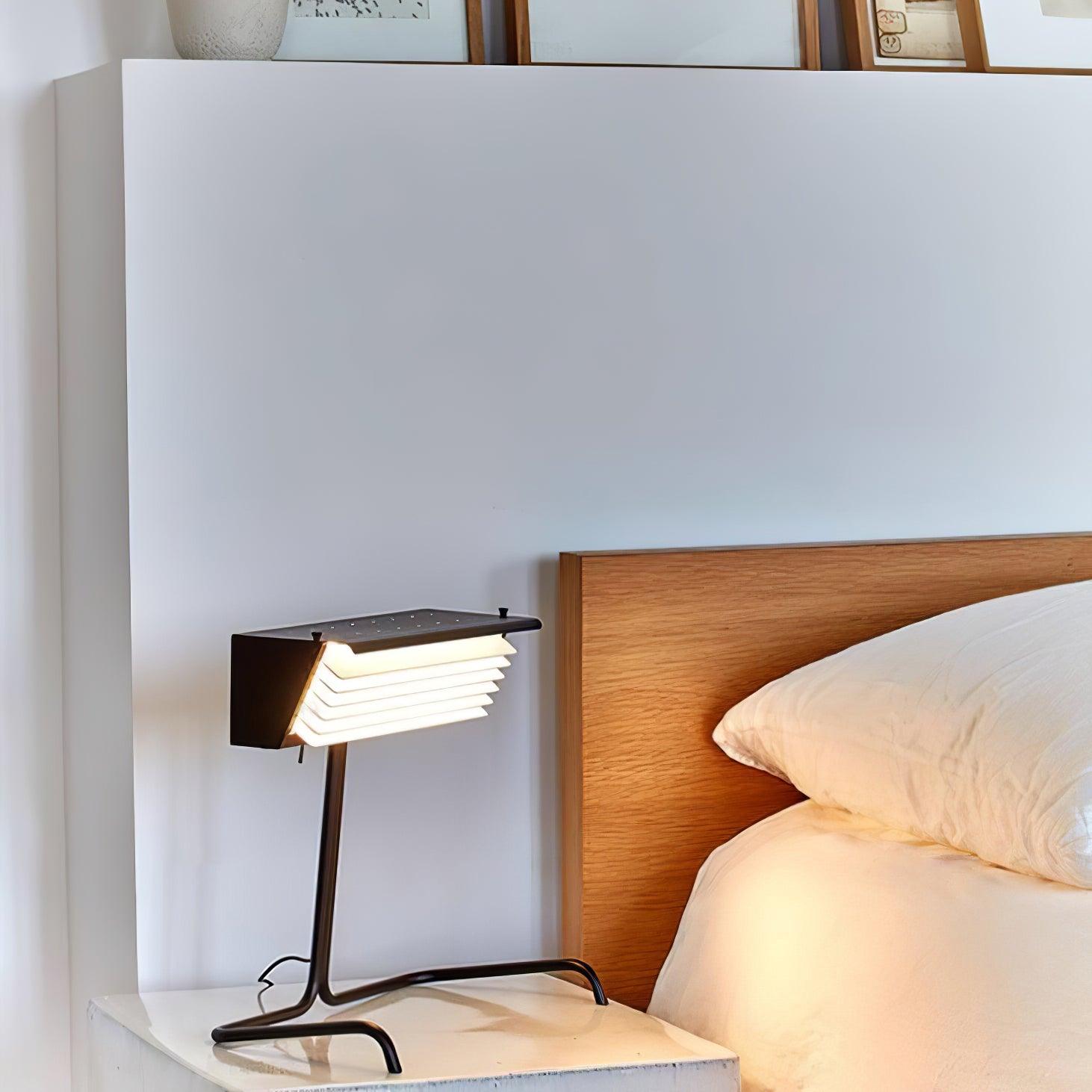 Sysilil Minimalist Desk Lamp-Neutral Decor