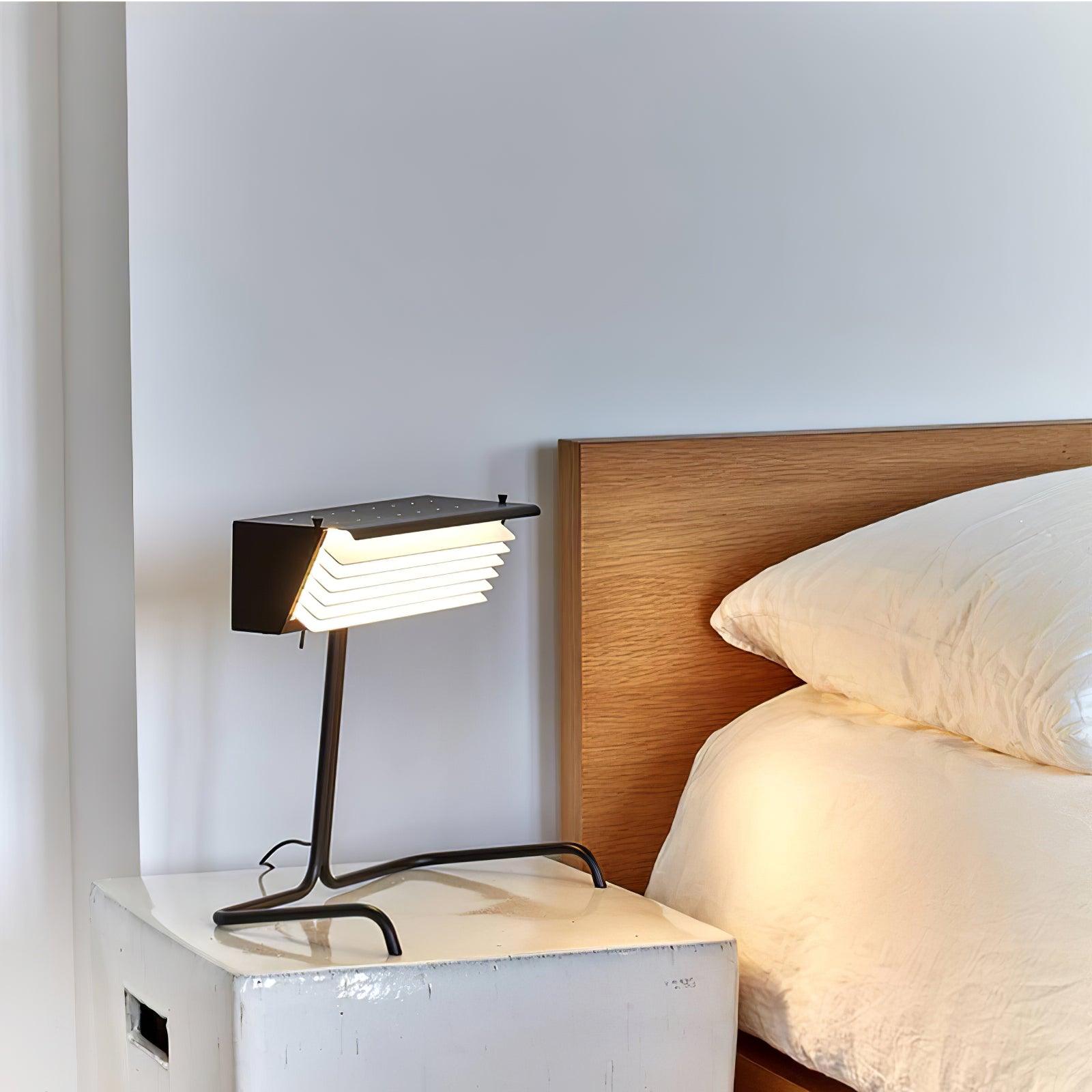 Sysilil Minimalist Desk Lamp-Neutral Decor