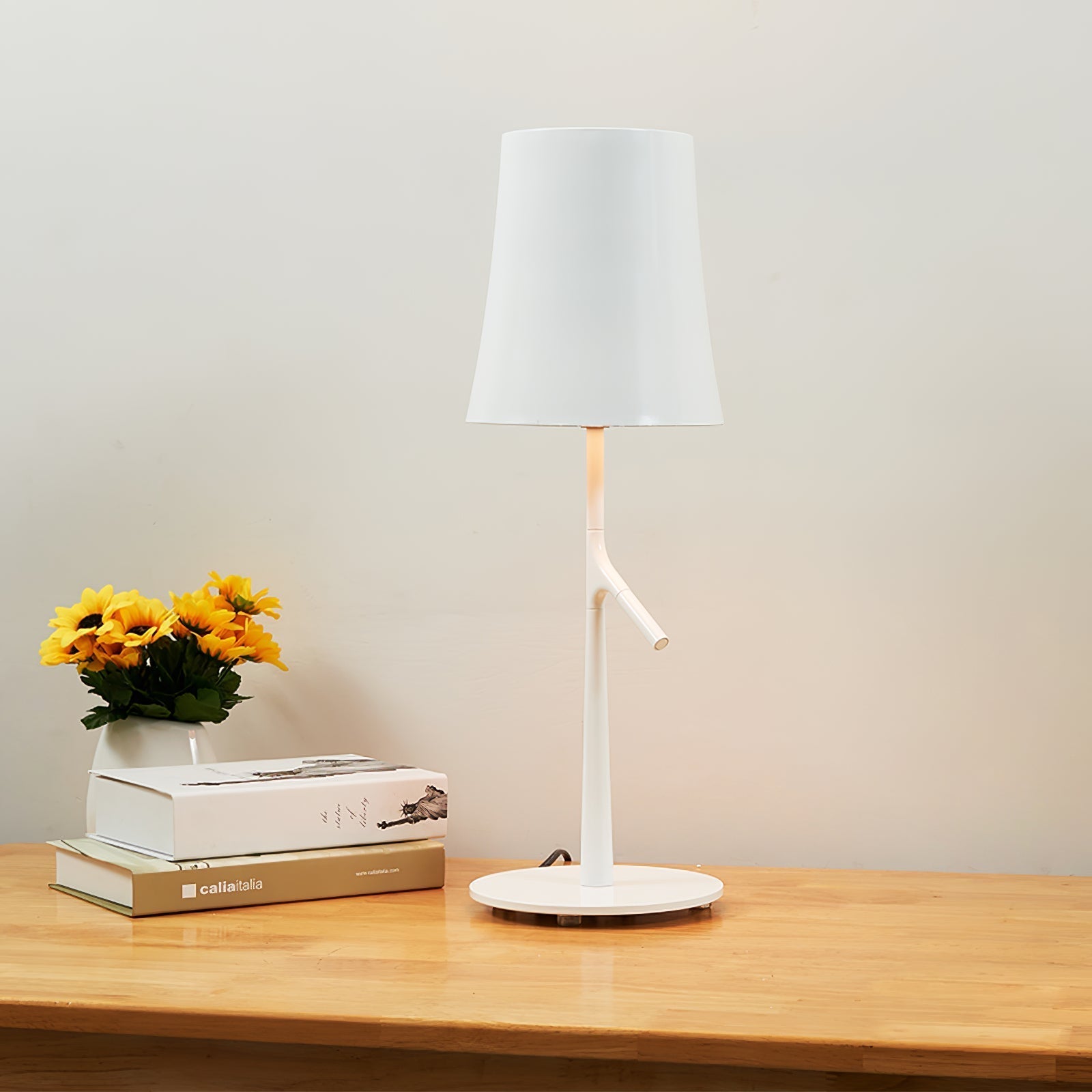 Valencia Table Lamp