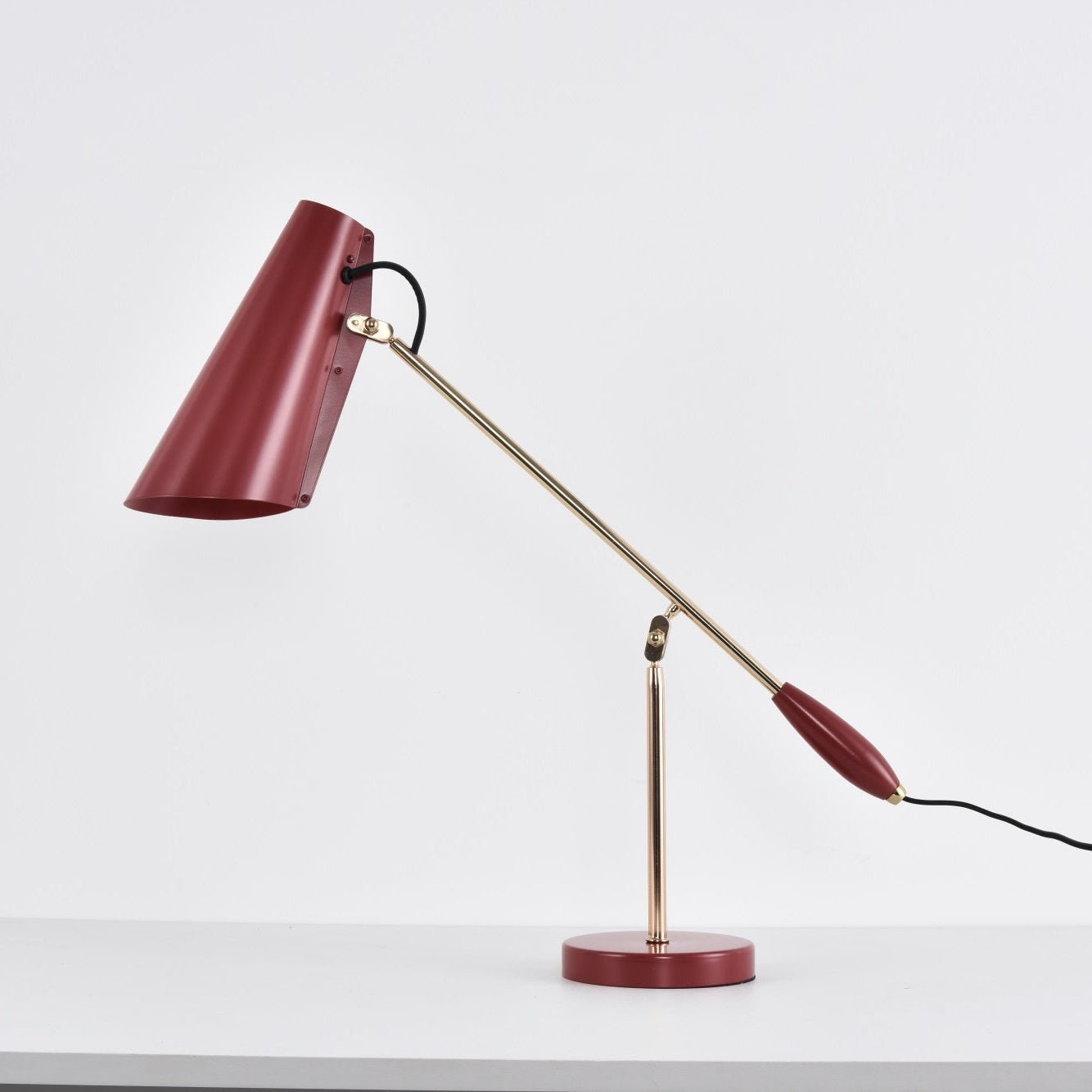 Orbix Steel Mid-Century Table Lamp-Neutral Decor