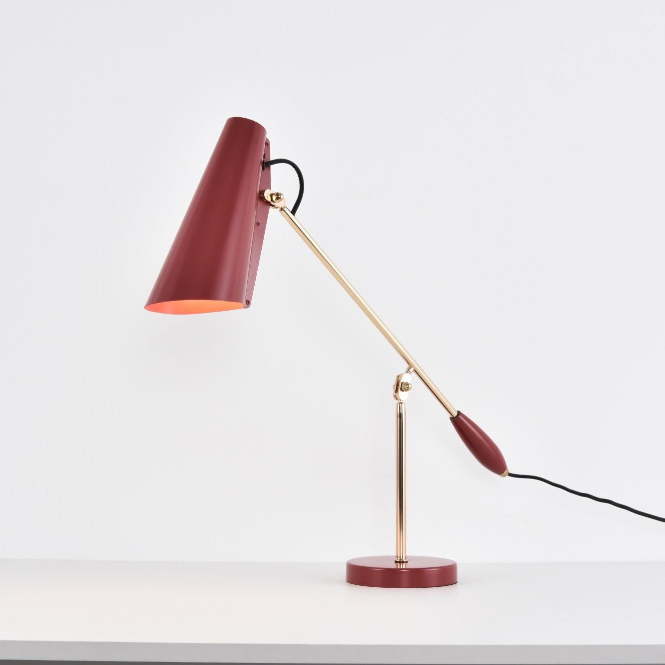 Orbix Steel Mid-Century Table Lamp-Neutral Decor