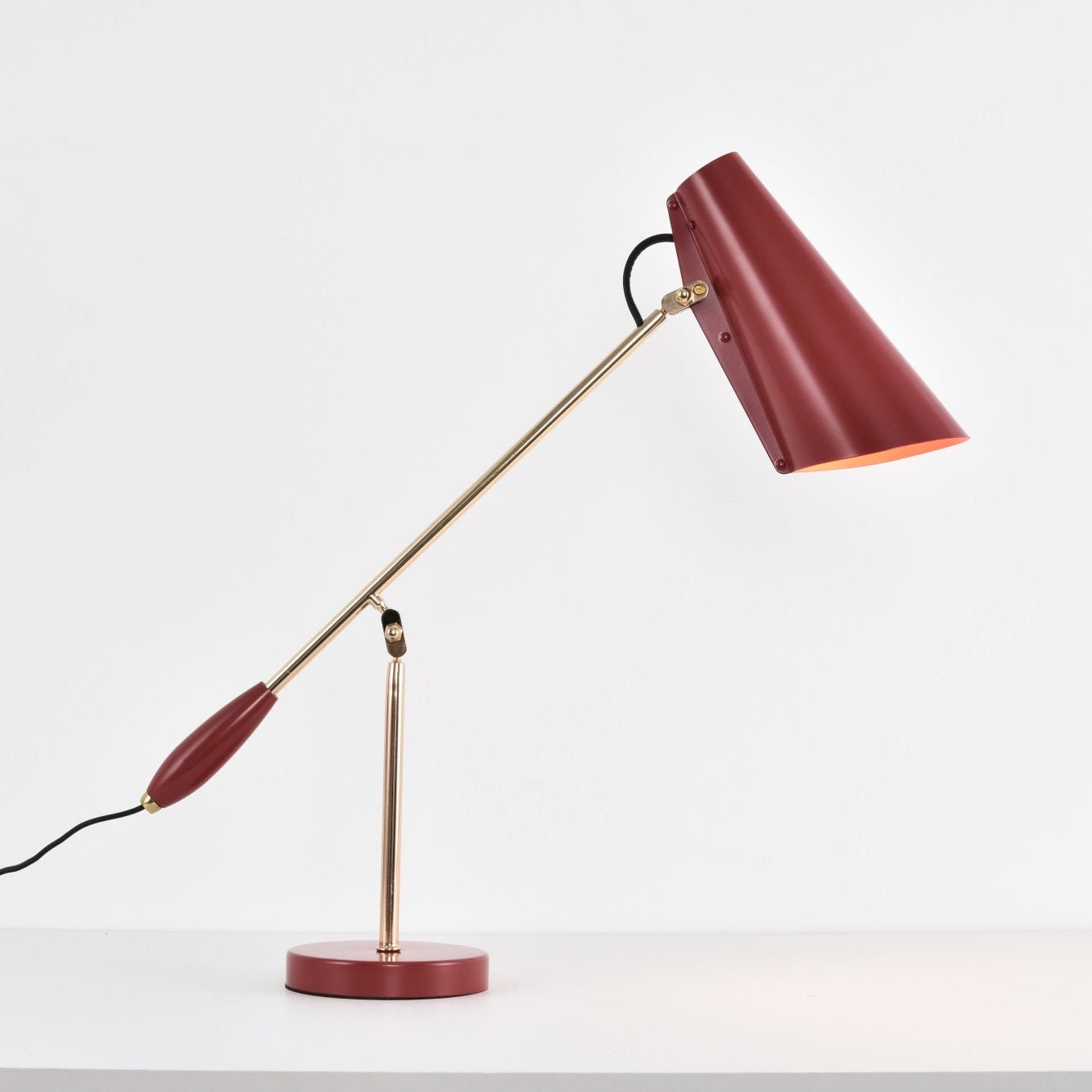 Orbix Steel Mid-Century Table Lamp-Neutral Decor