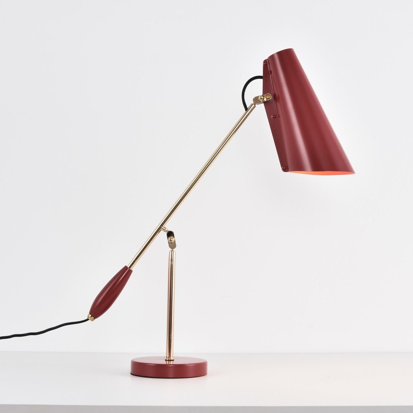 Orbix Steel Mid-Century Table Lamp-Neutral Decor