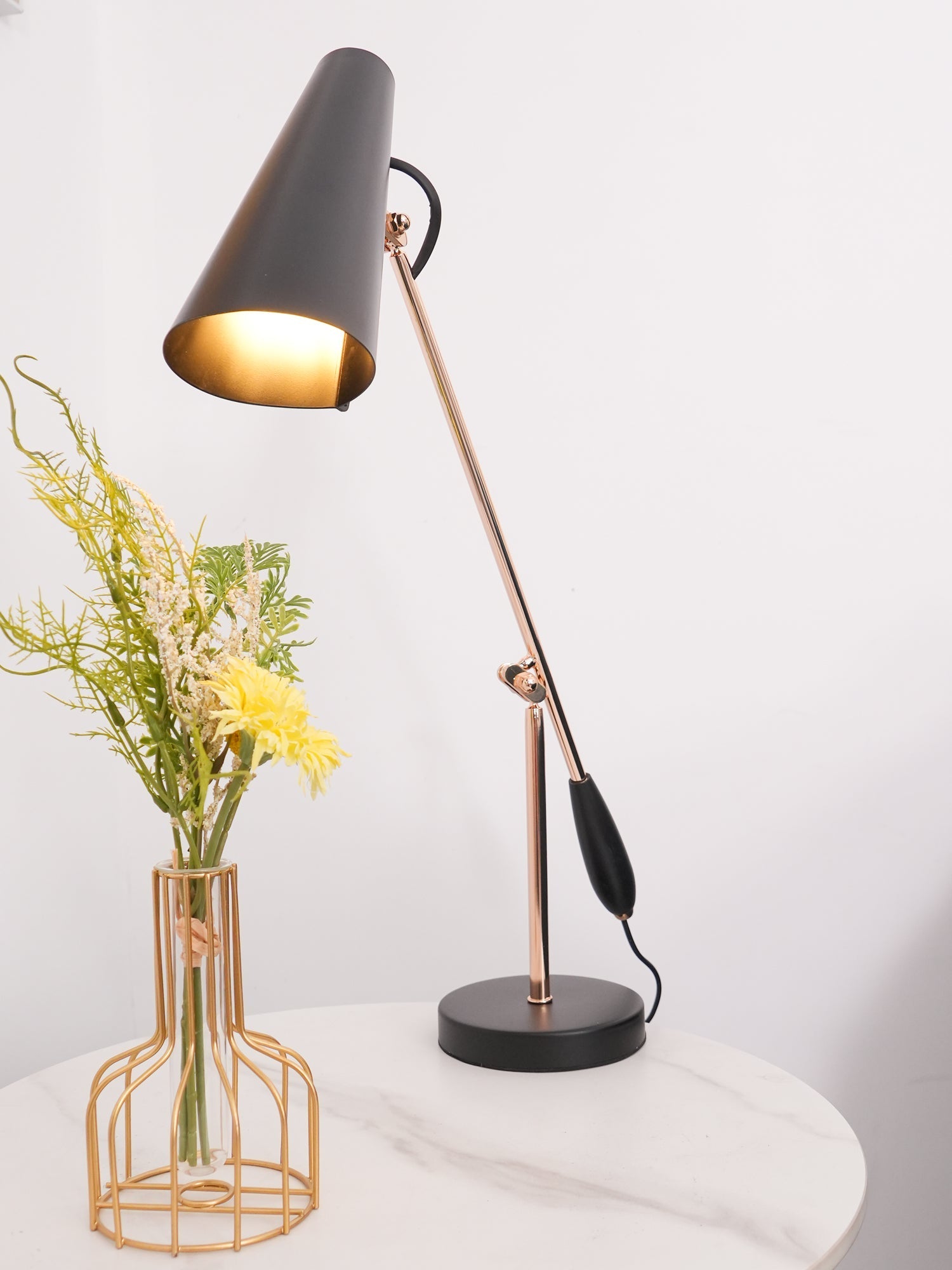 Orbix Steel Mid-Century Table Lamp-Neutral Decor