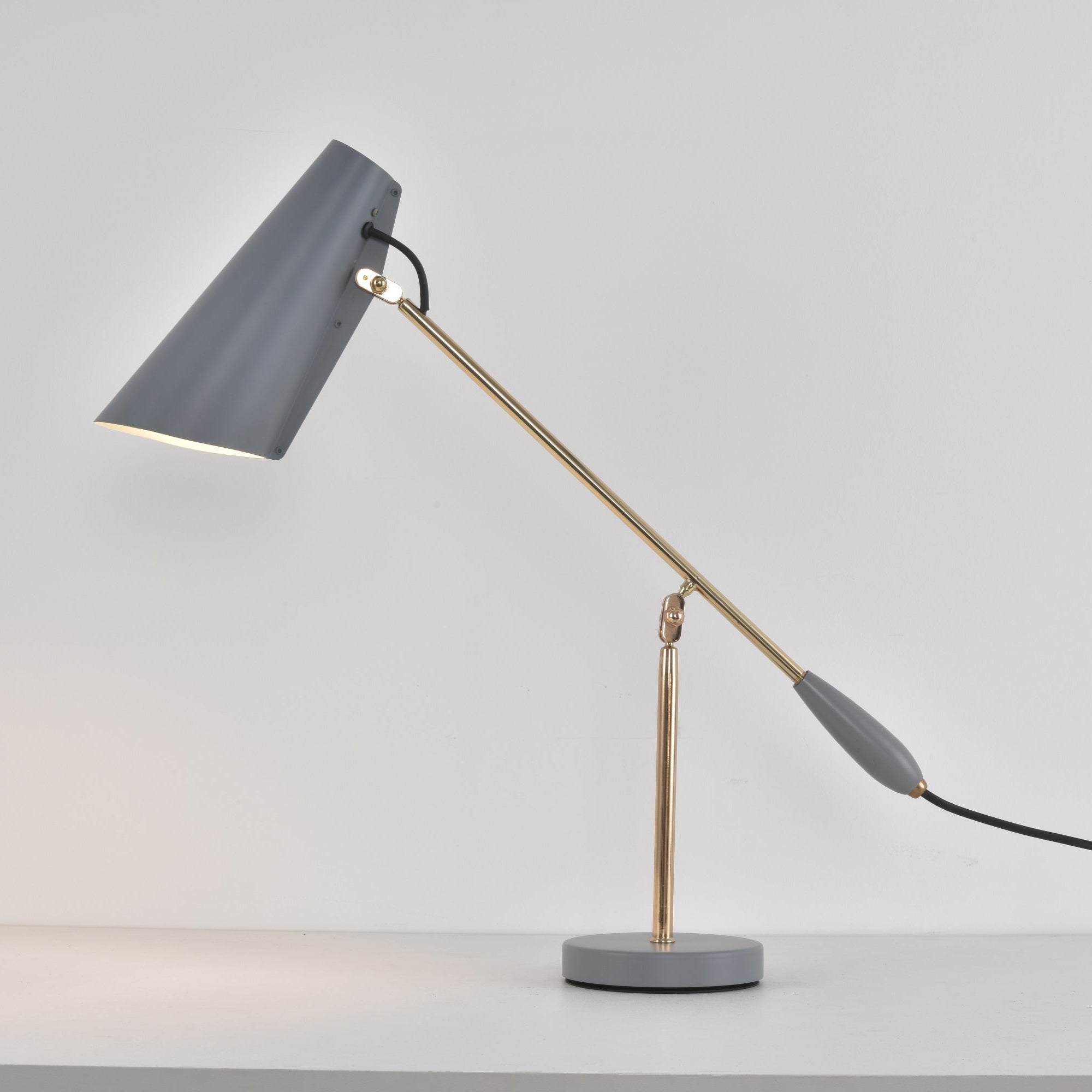 Orbix Steel Mid-Century Table Lamp-Neutral Decor