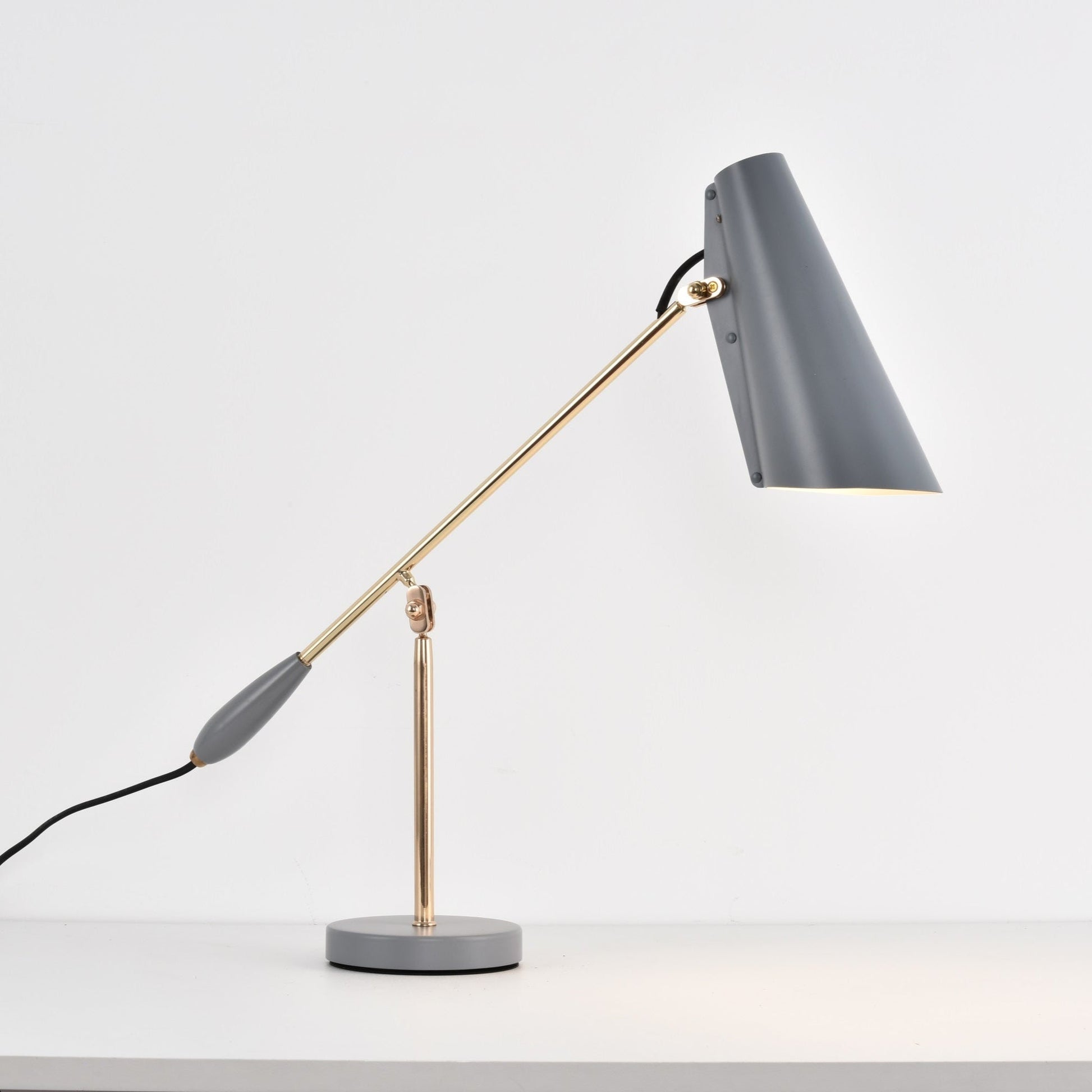 Orbix Steel Mid-Century Table Lamp-Neutral Decor