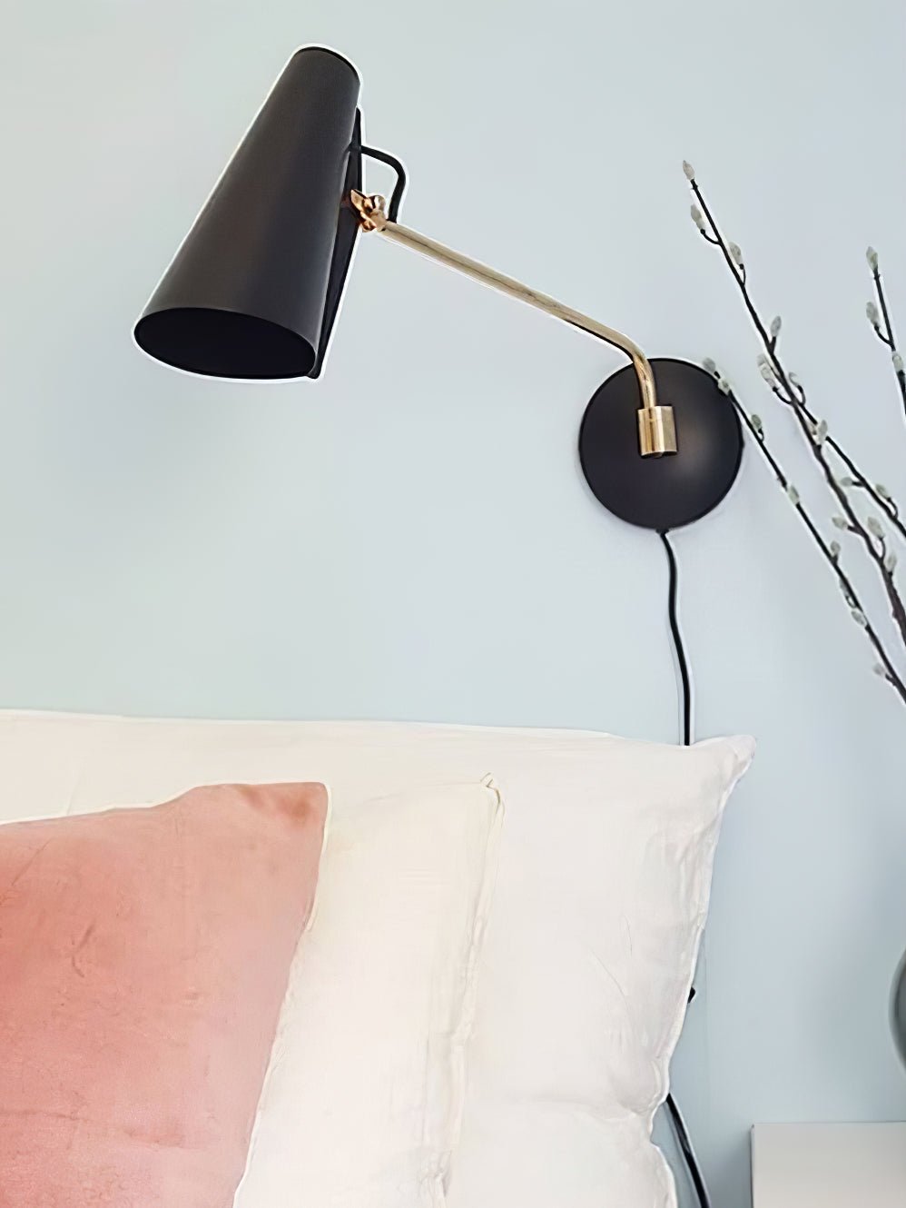 Cedoria Modern Minimalist Birdy Wall Lamp-Neutral Decor
