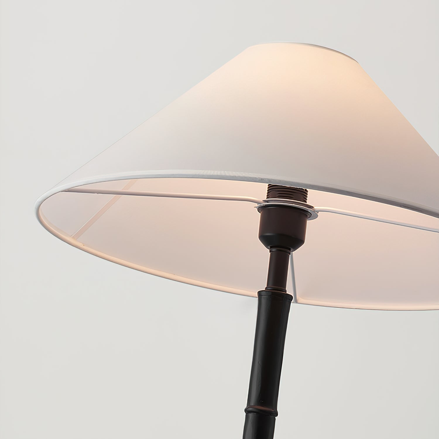 Leander Floor Lamp