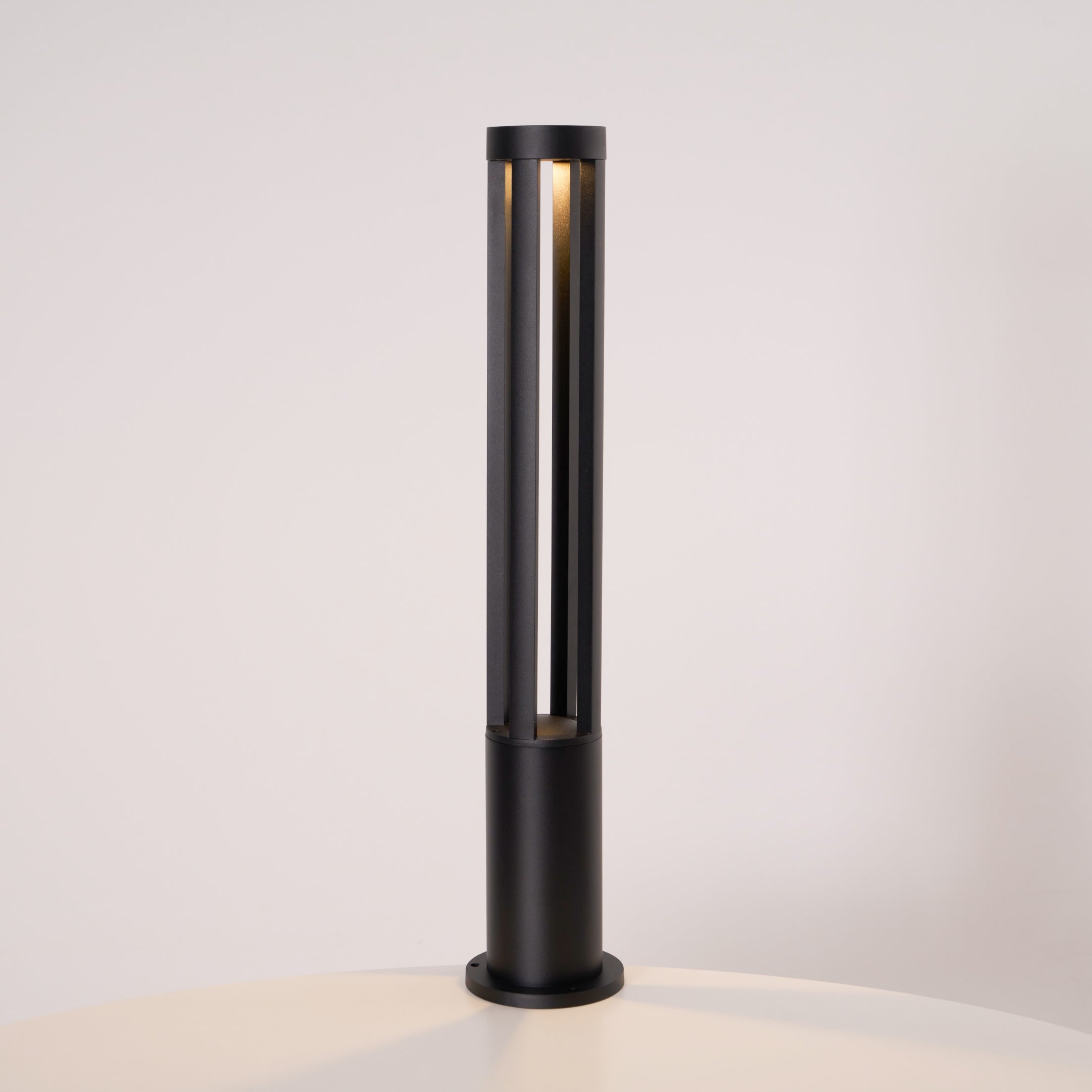 Silas Outdoor Light