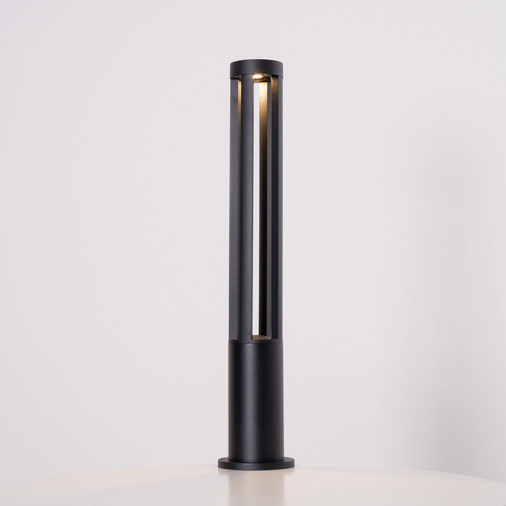 Silas Outdoor Light