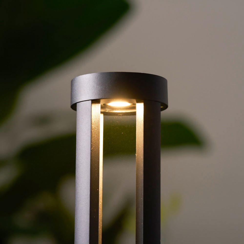 Silas Outdoor Light