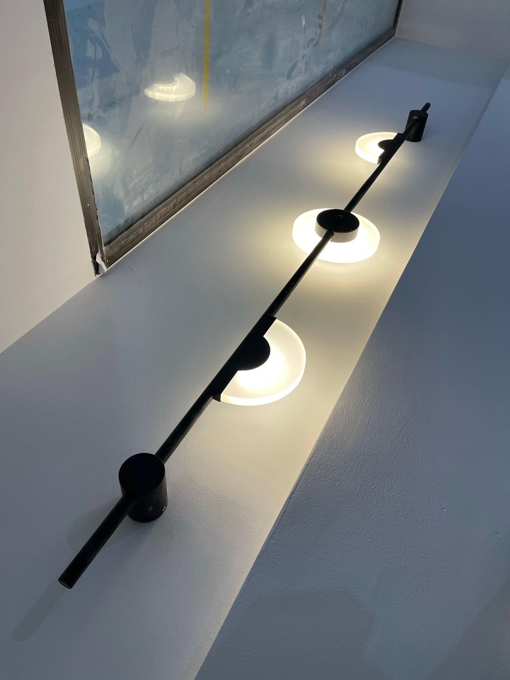 Slender Wall Lamp Alabaster Modern Minimalist