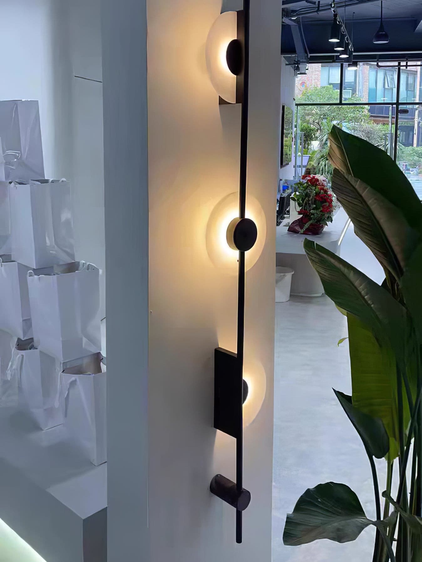 Slender Wall Lamp Alabaster Modern Minimalist