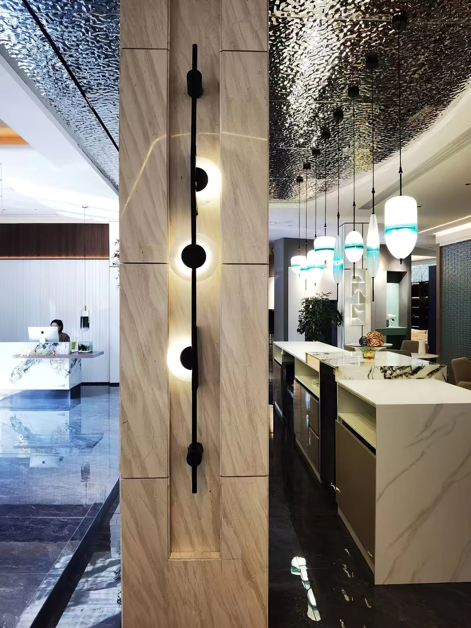Slender Wall Lamp Alabaster Modern Minimalist
