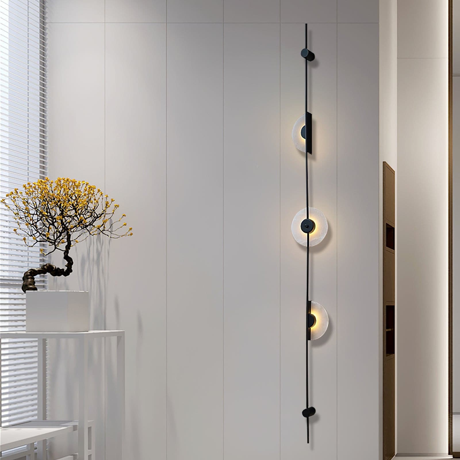 Slender Wall Lamp Alabaster Modern Minimalist