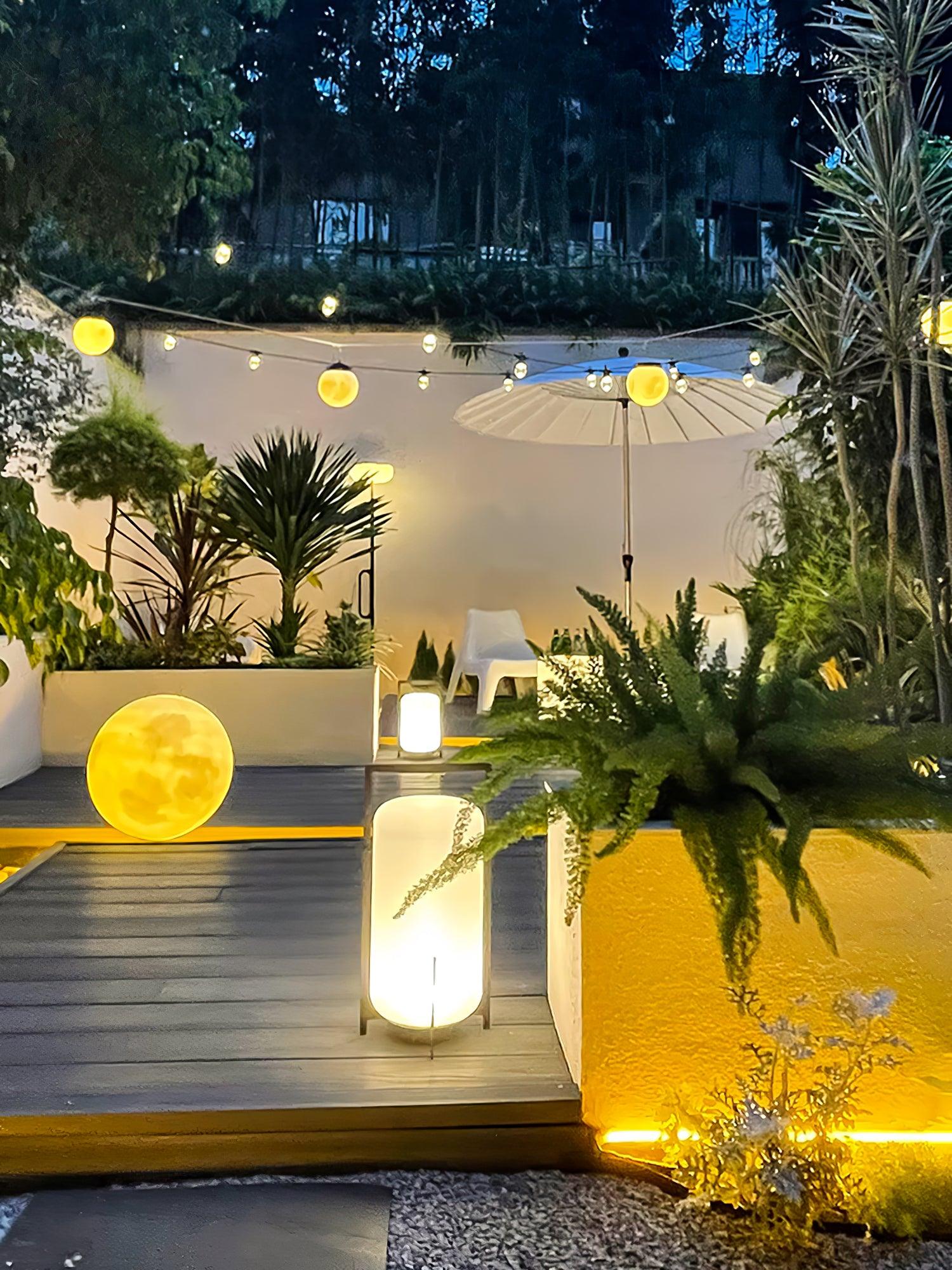 Adeline Minimalist Plastic Outdoor Light-Neutral Decor