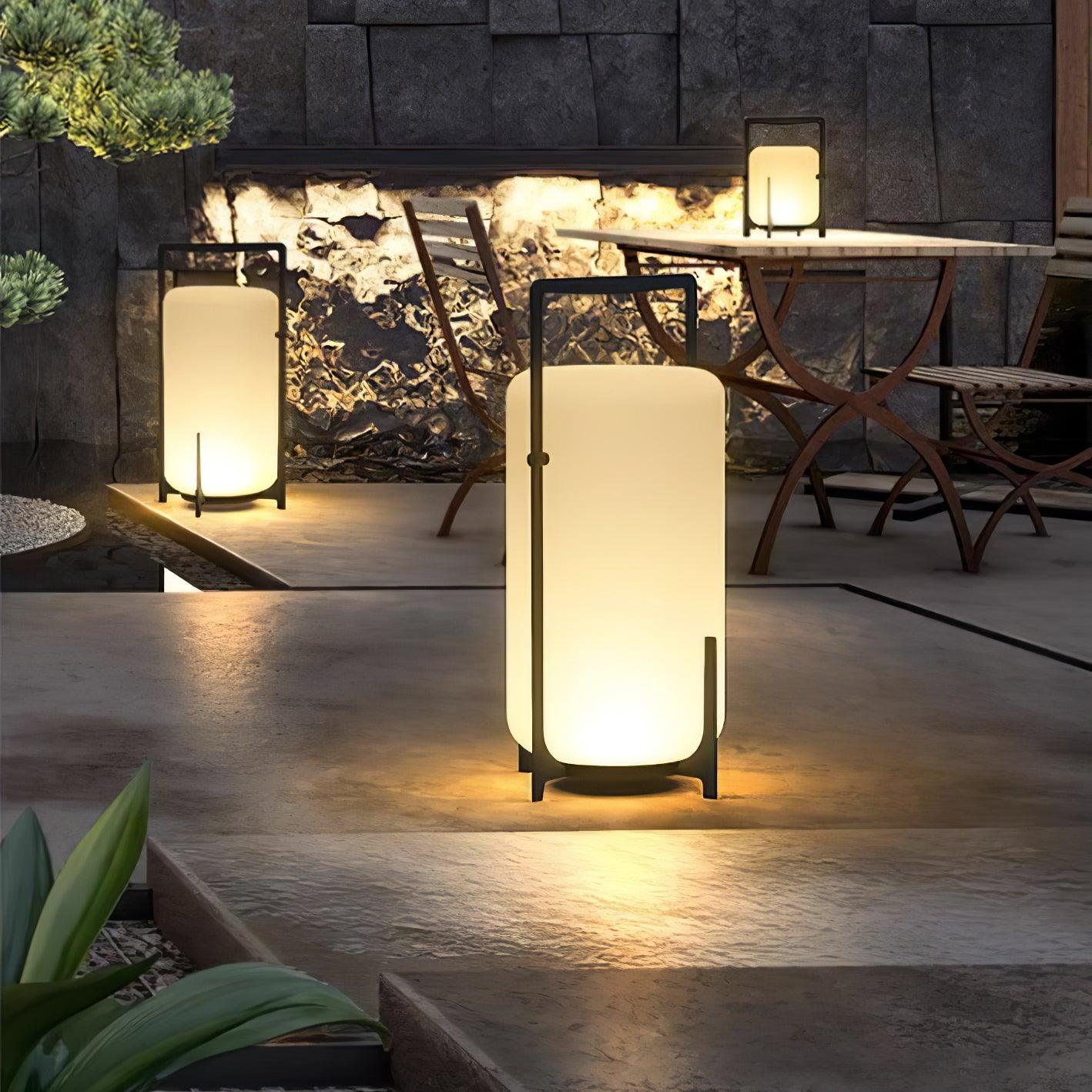 Adeline Minimalist Plastic Outdoor Light-Neutral Decor