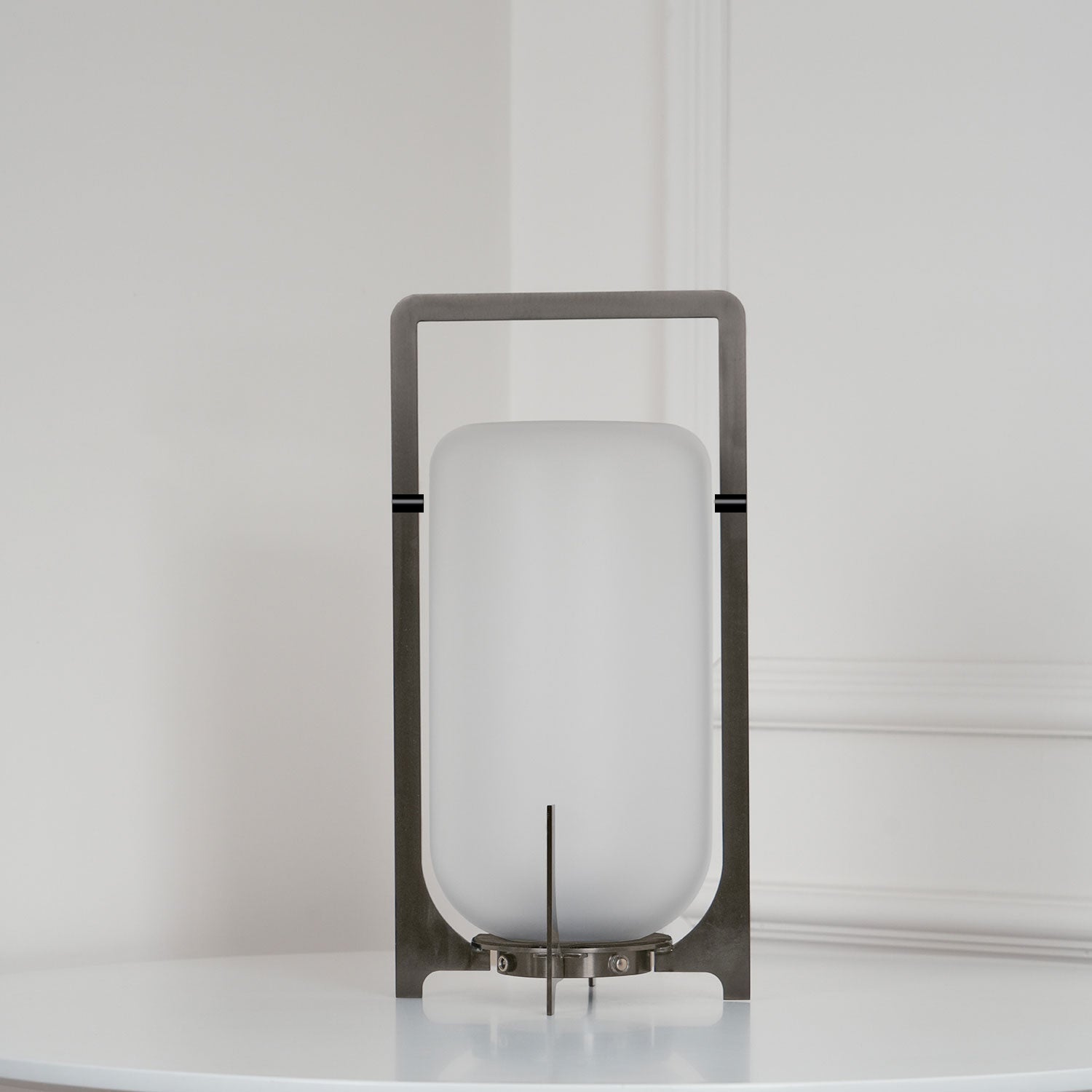 Isvyn Steel Plastic Minimalist Table Lamp-Neutral Decor
