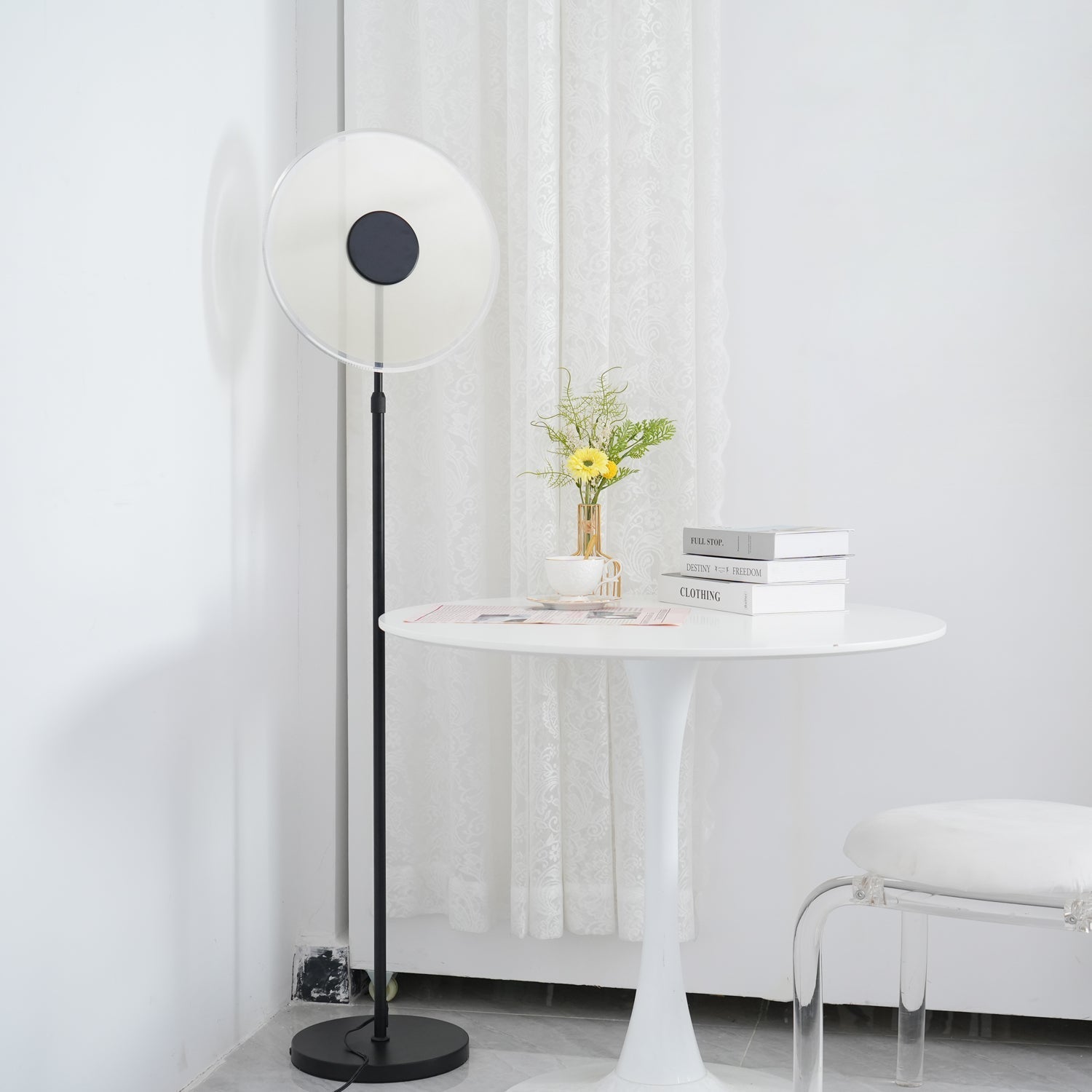 Abir Minimalist Floor Lamp-Neutral Decor
