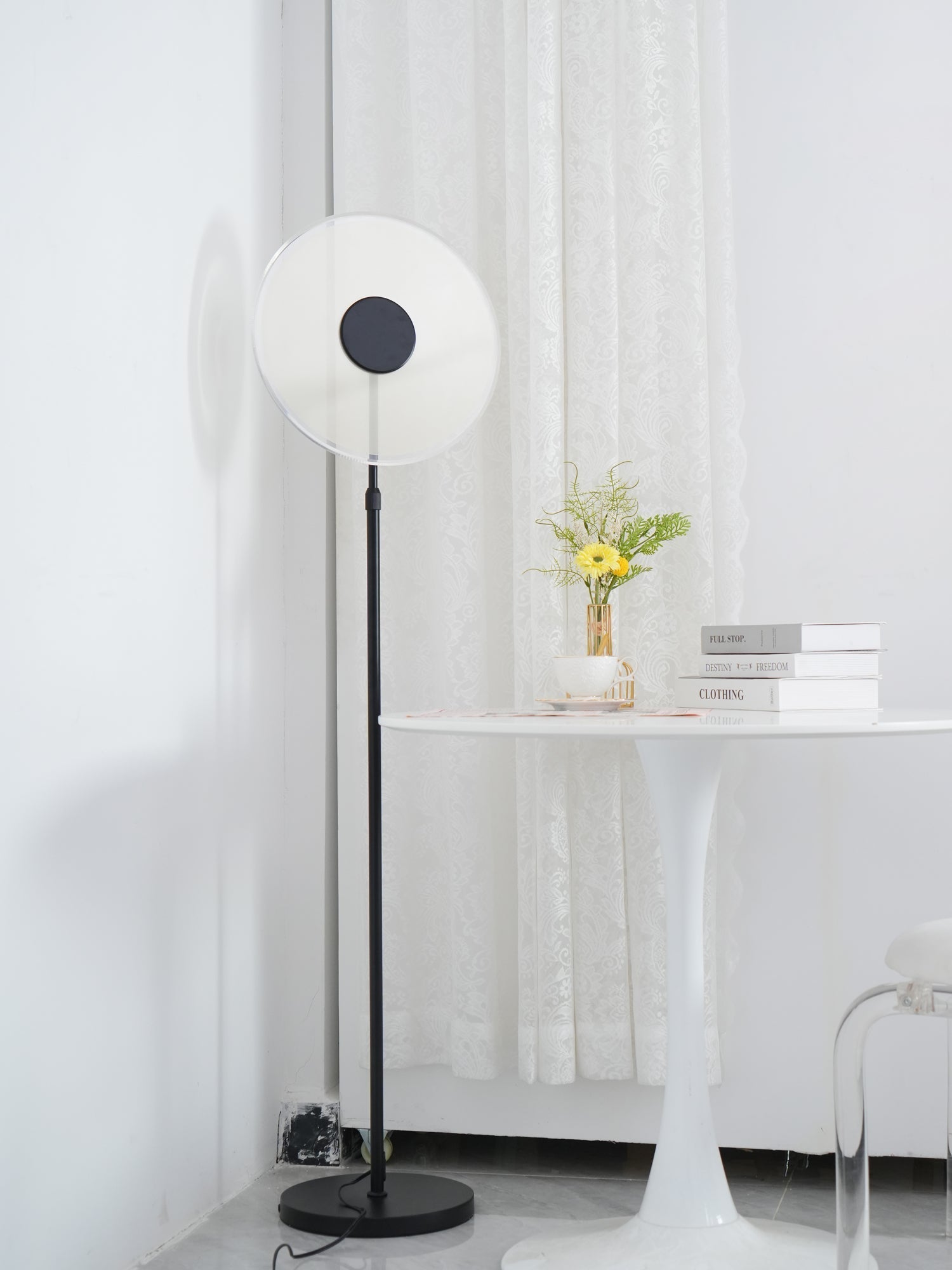 Abir Minimalist Floor Lamp-Neutral Decor