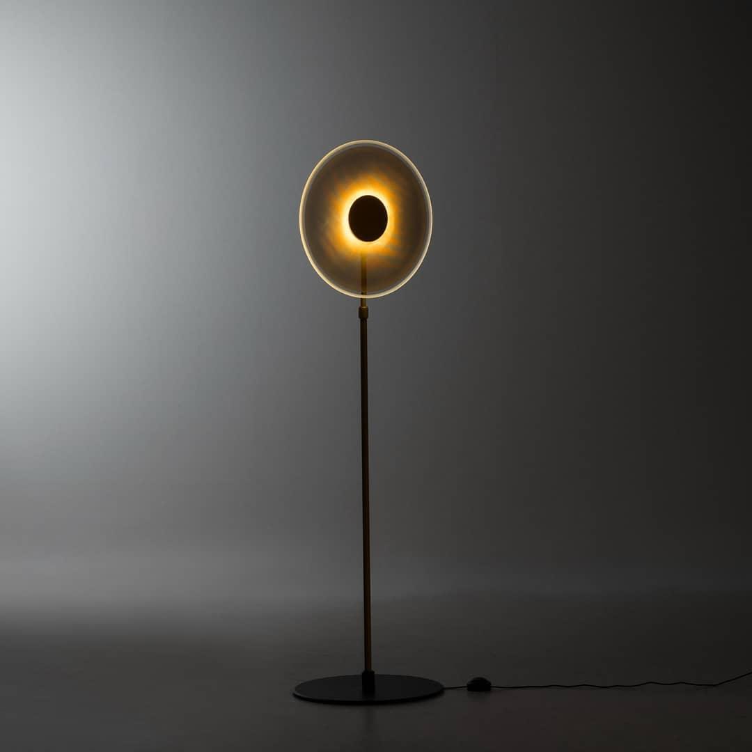 Abir Minimalist Floor Lamp-Neutral Decor