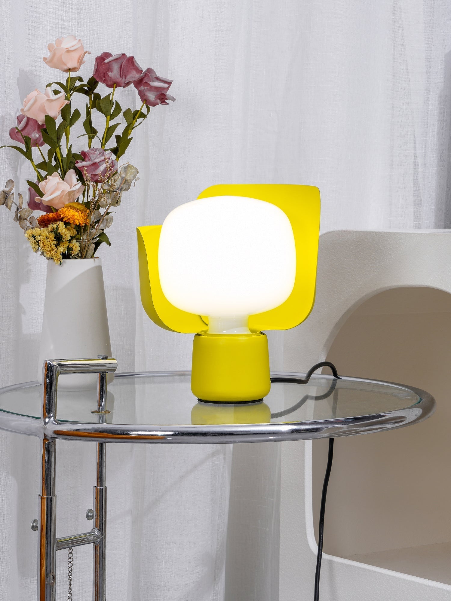 Zuri Plastic Minimalist Table Lamp-Neutral Decor