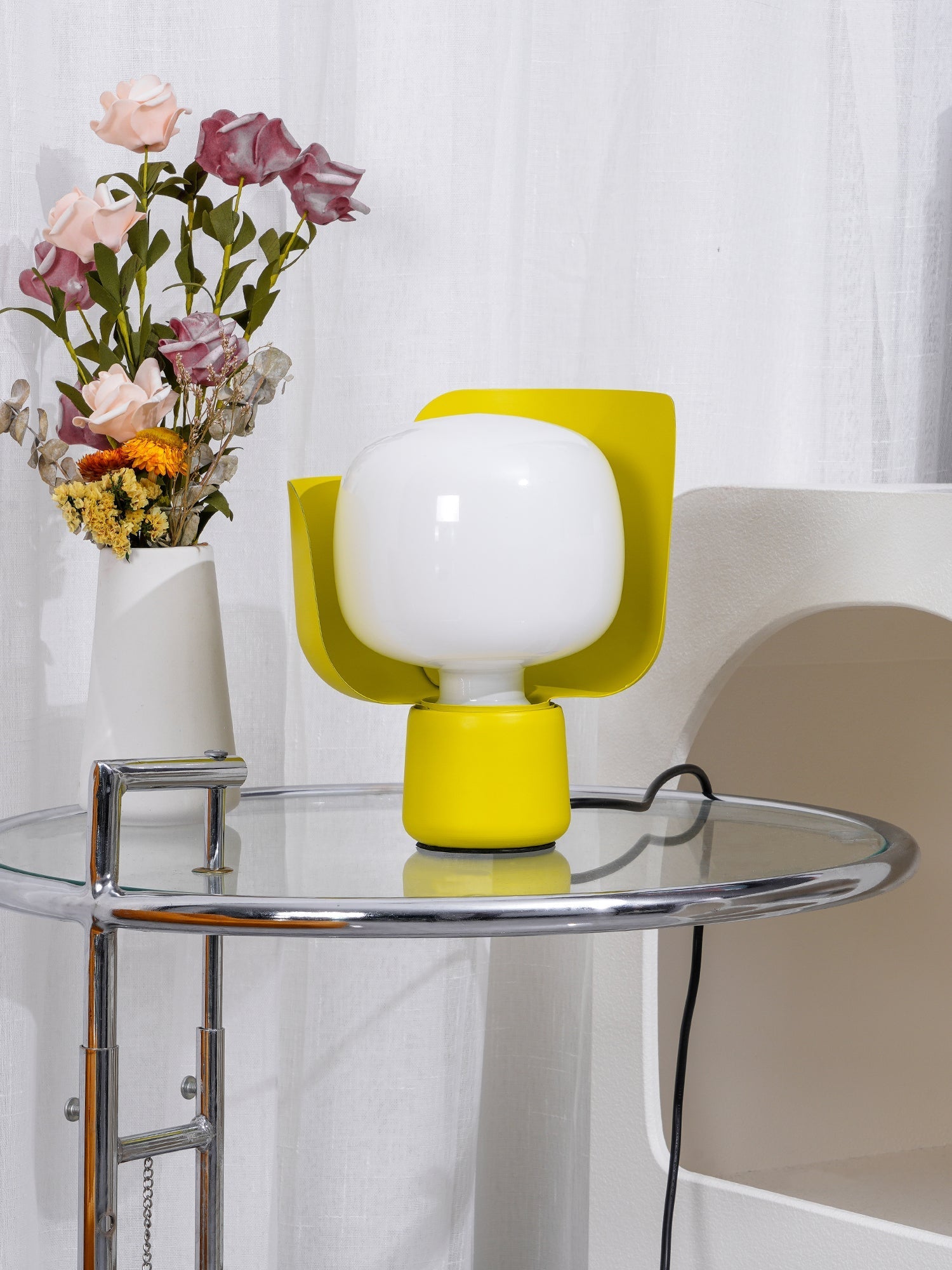 Zuri Plastic Minimalist Table Lamp-Neutral Decor