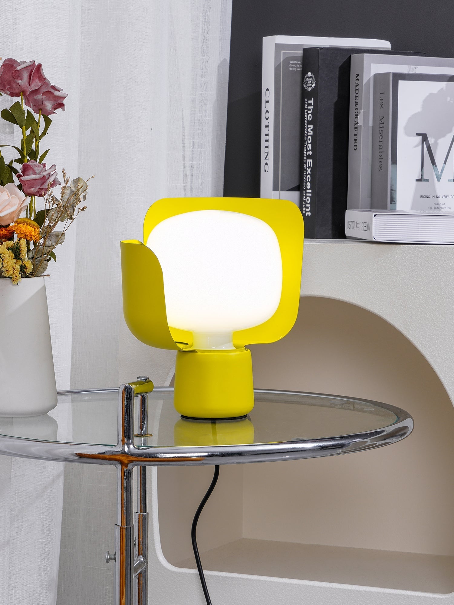 Zuri Plastic Minimalist Table Lamp-Neutral Decor