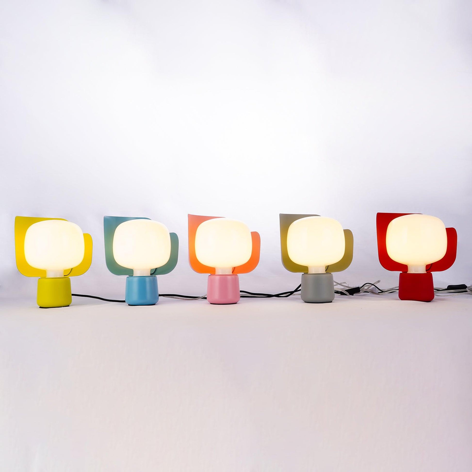 Zuri Plastic Minimalist Table Lamp-Neutral Decor